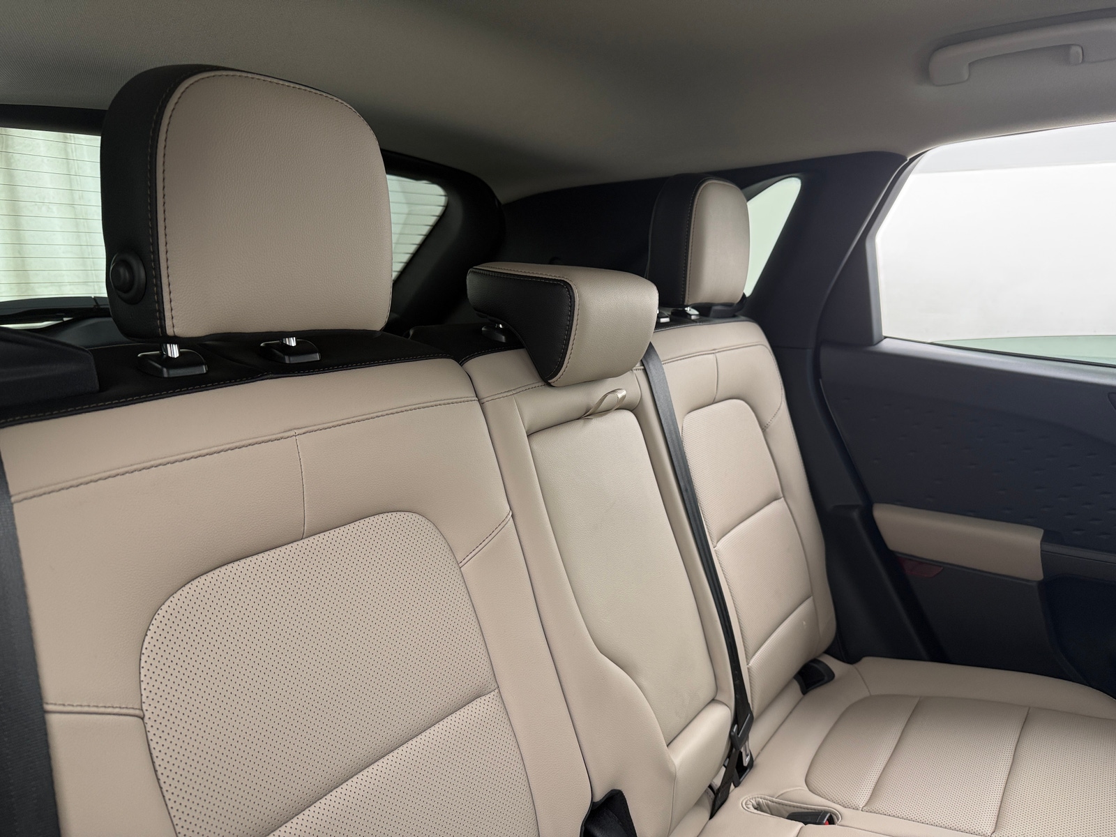 Thumbnail: 2020 Ford Escape - 5