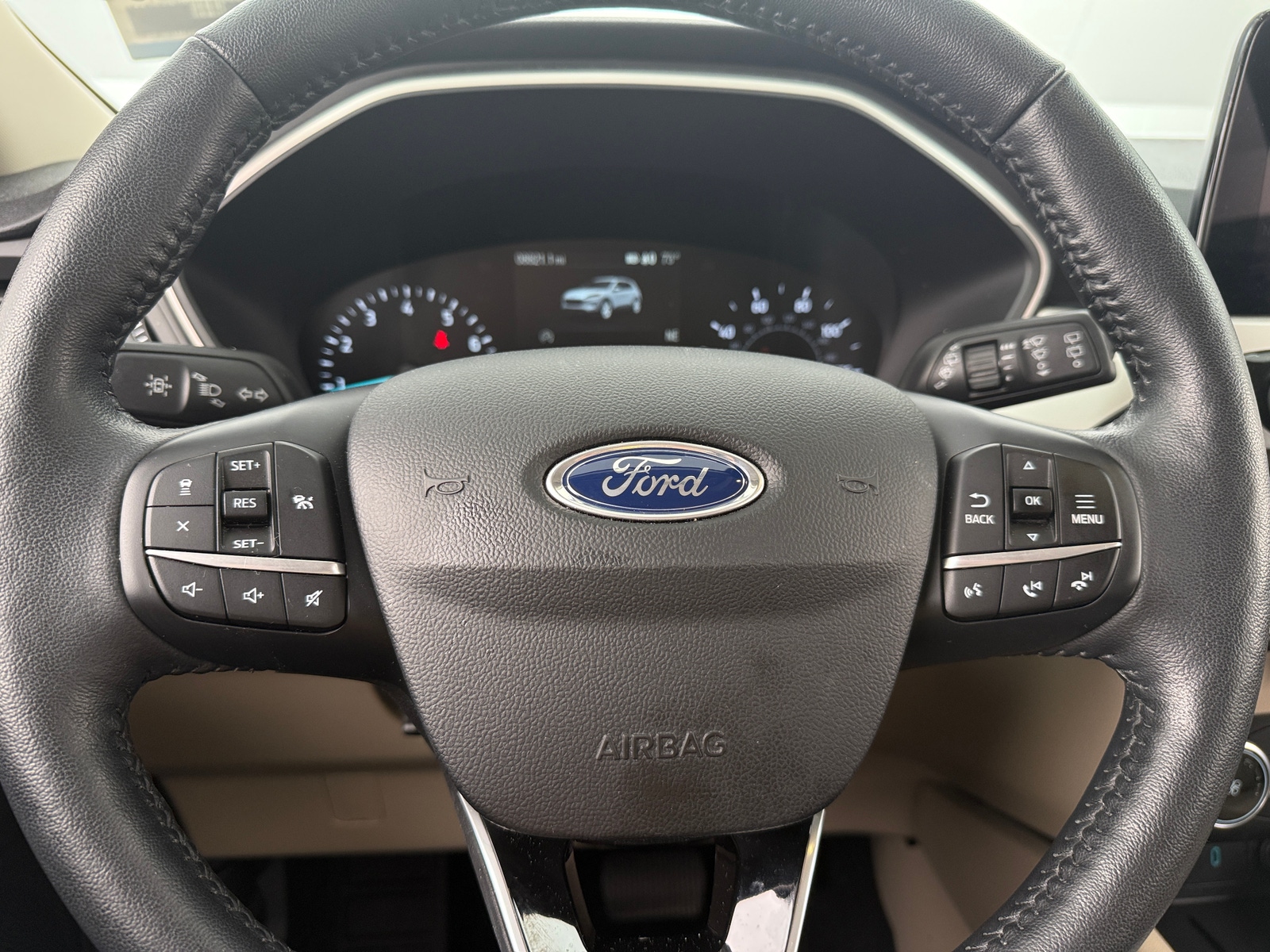 Thumbnail: 2020 Ford Escape - 4