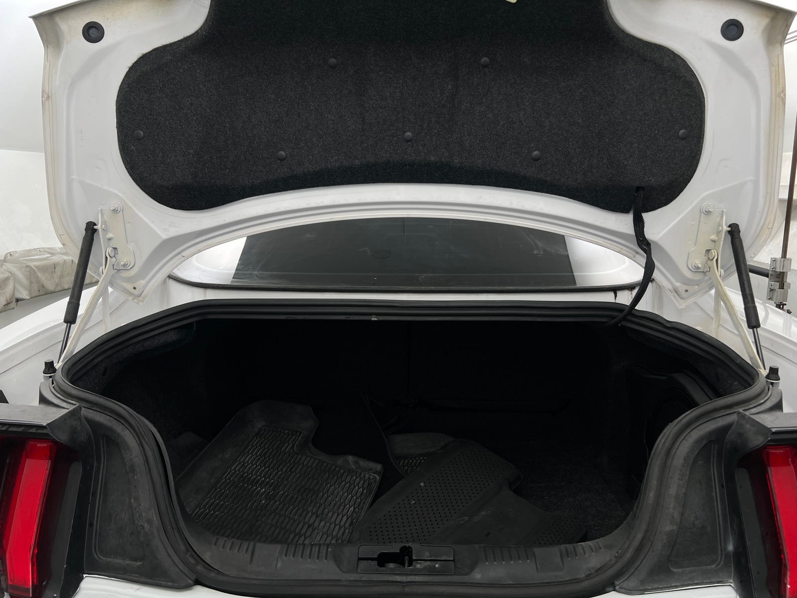 Thumbnail: 2021 Ford Mustang - 5