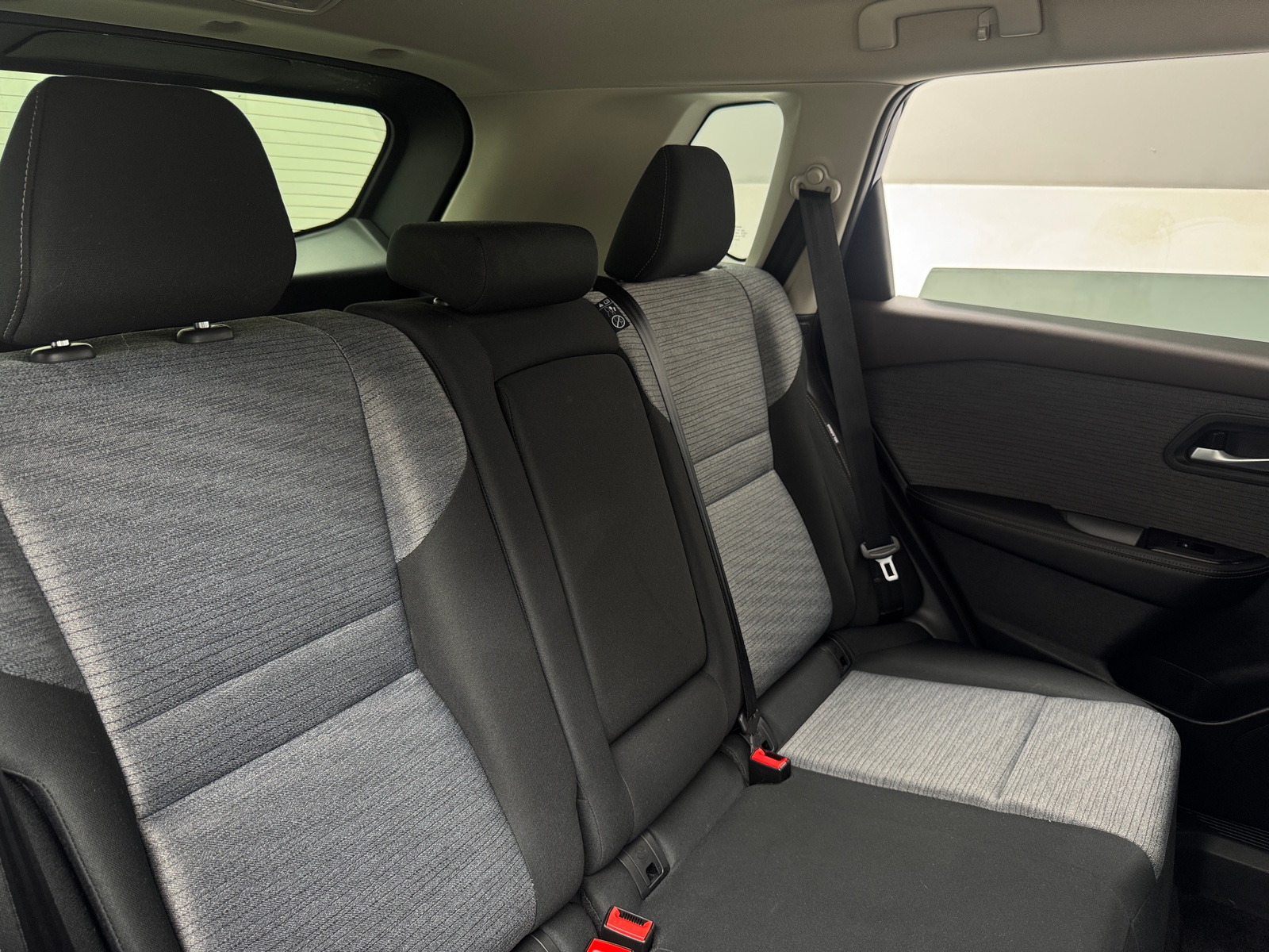 Thumbnail: 2023 Nissan Rogue - 6