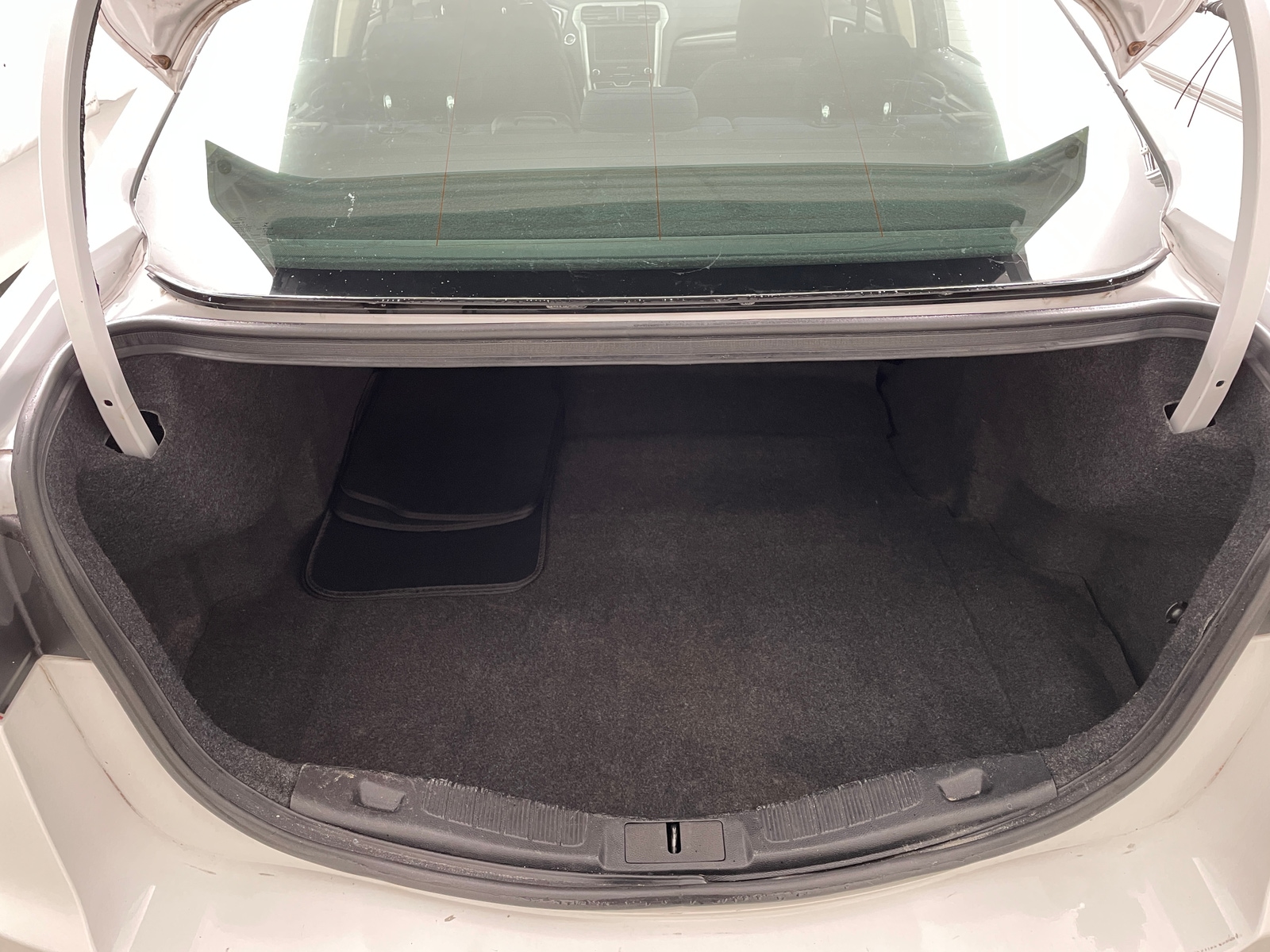 Thumbnail: 2020 Ford Fusion - 7