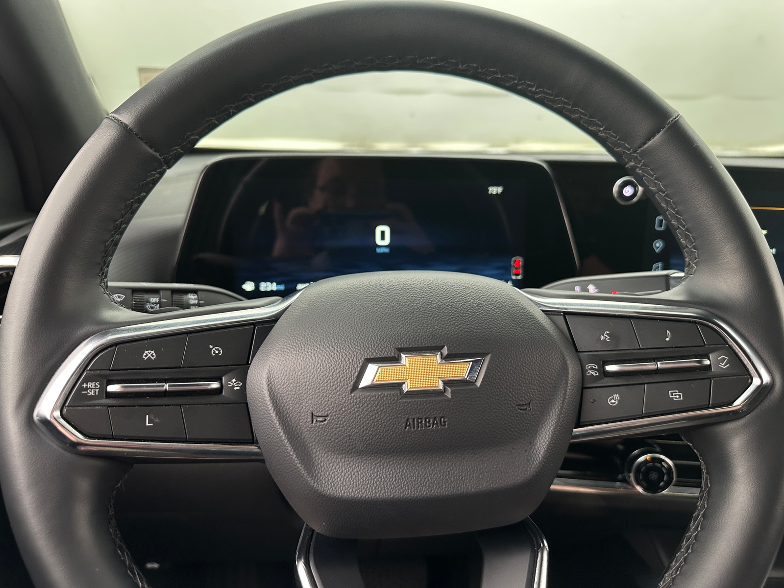 Thumbnail: 2025 Chevrolet Equinox - 5