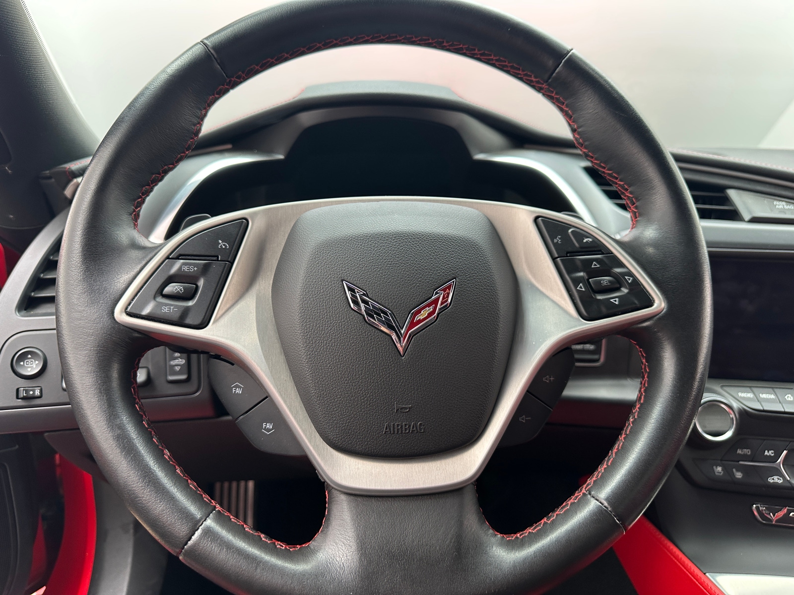 Thumbnail: 2014 Chevrolet Corvette - 4