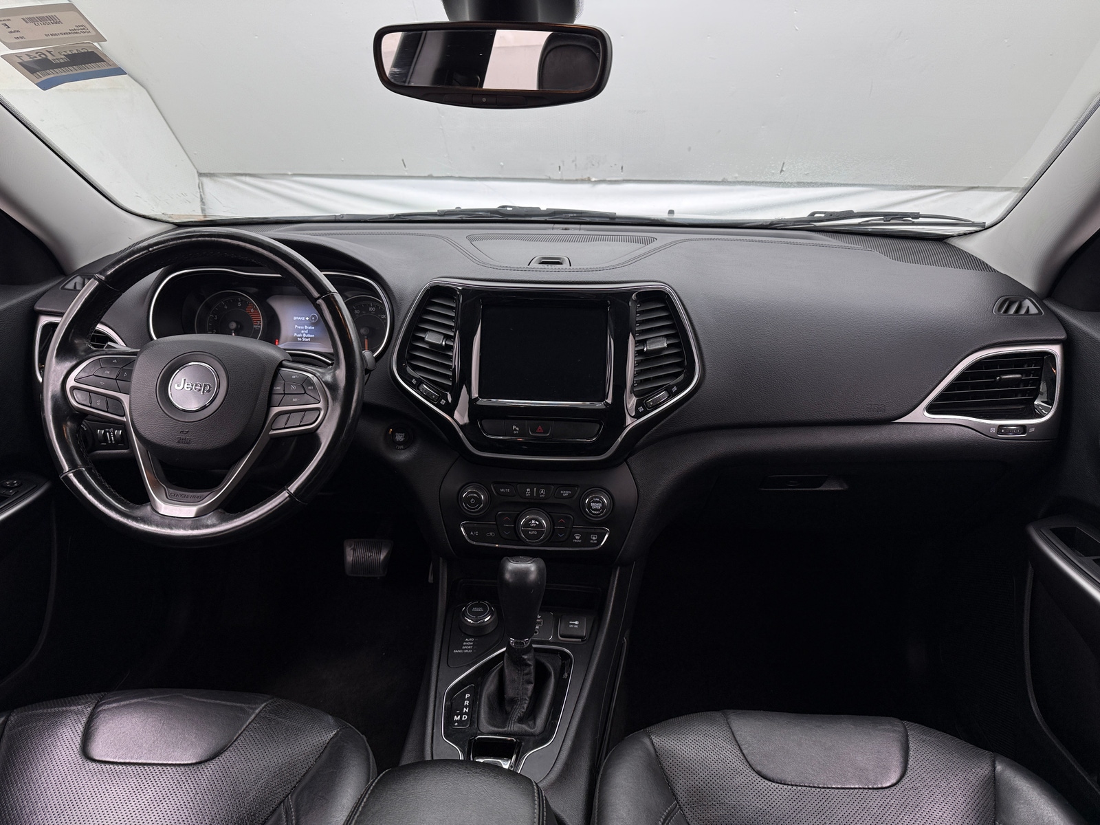 Thumbnail: 2019 Jeep Cherokee - 2