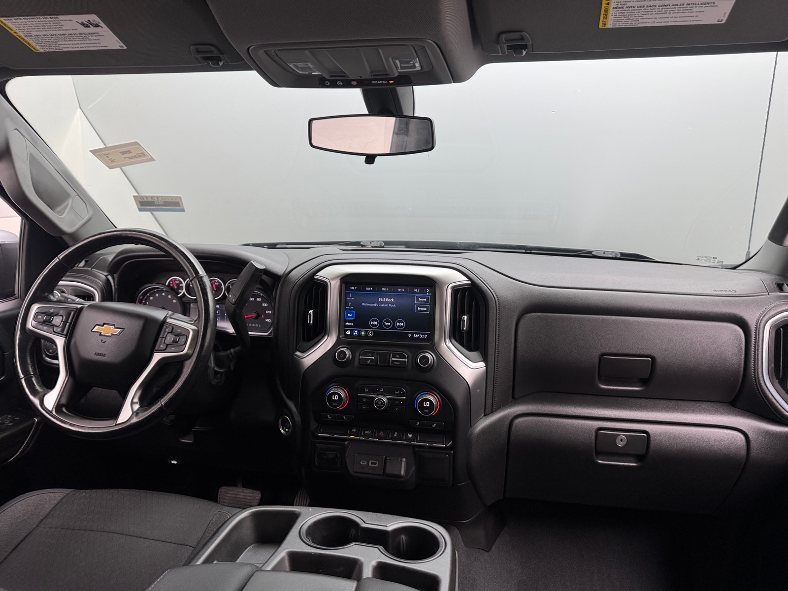 Thumbnail: 2019 Chevrolet Silverado 1500 - 3
