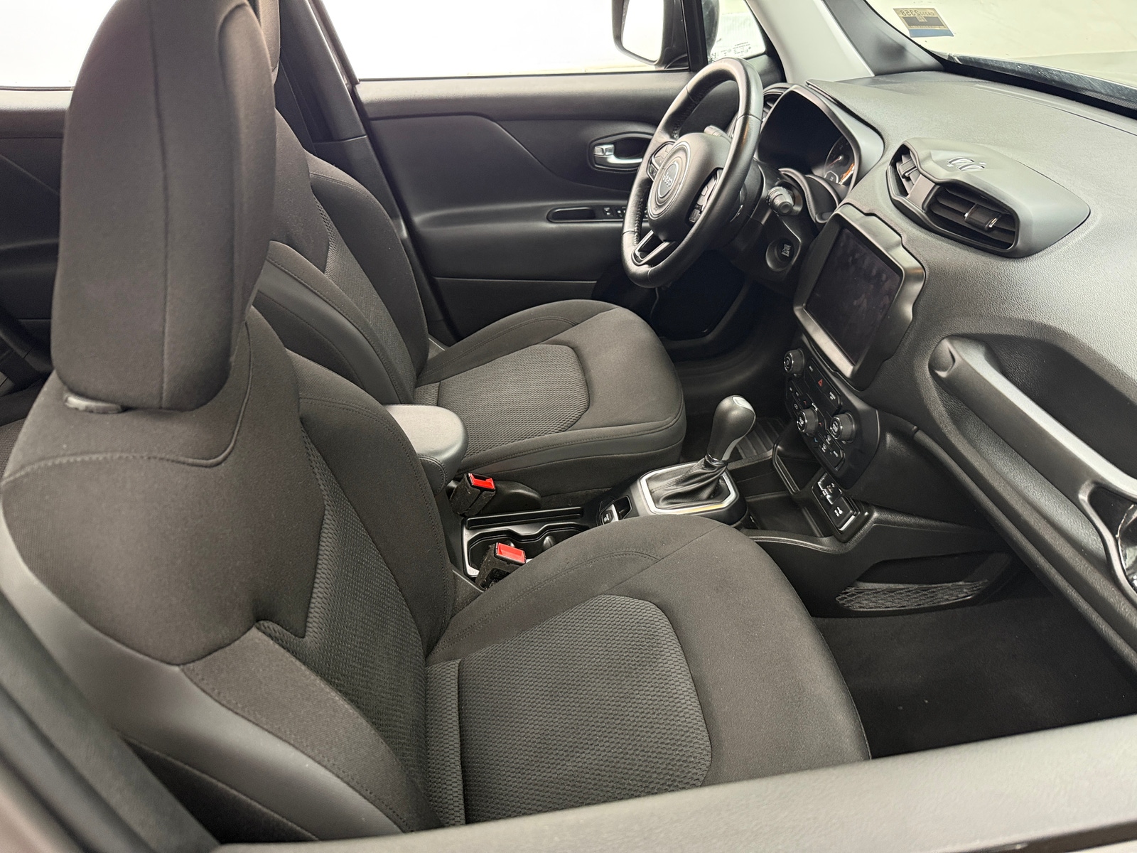 Thumbnail: 2018 Jeep Renegade - 2