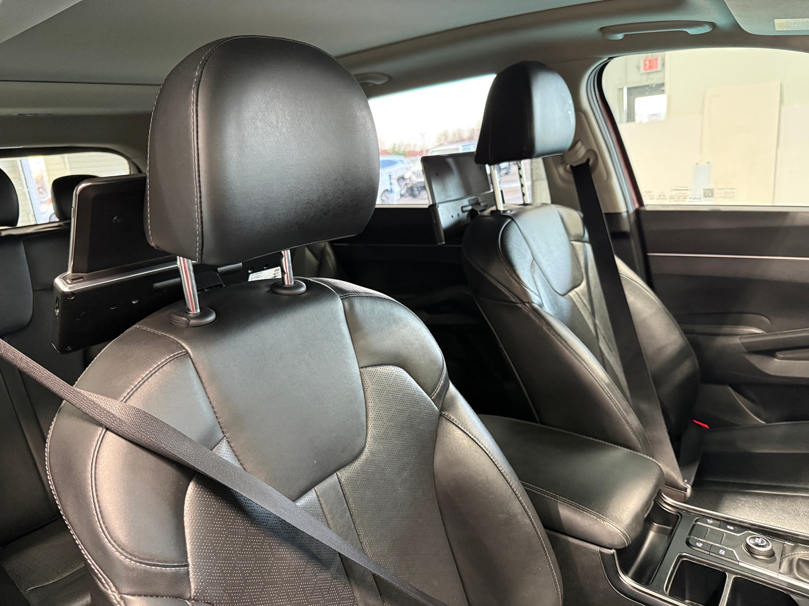 Thumbnail: 2022 Kia Sorento - 2