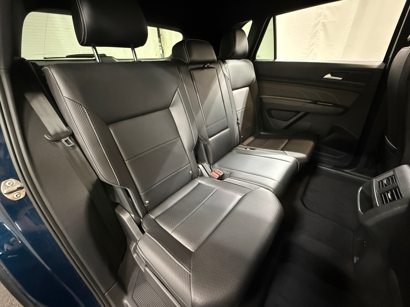 Thumbnail: 2022 Volkswagen Atlas - 6