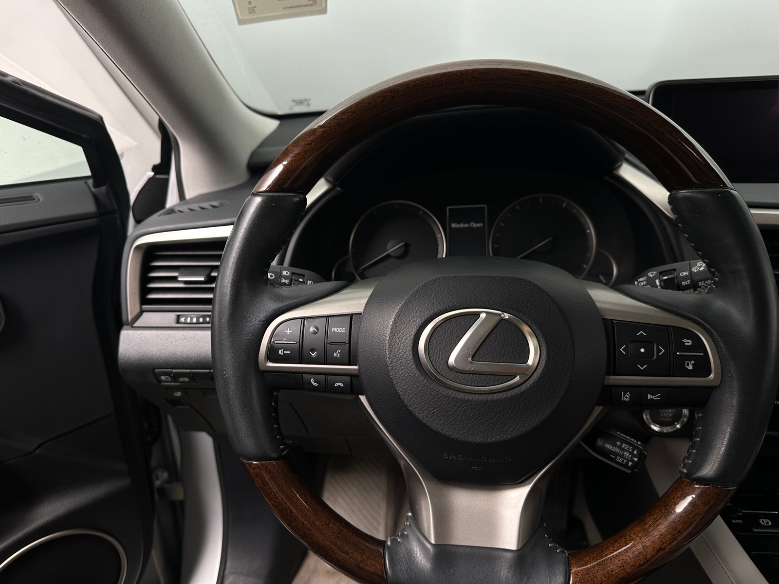 Thumbnail: 2016 Lexus RX - 5