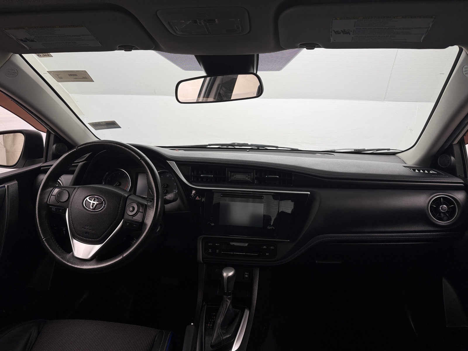 Thumbnail: 2018 Toyota Corolla - 3