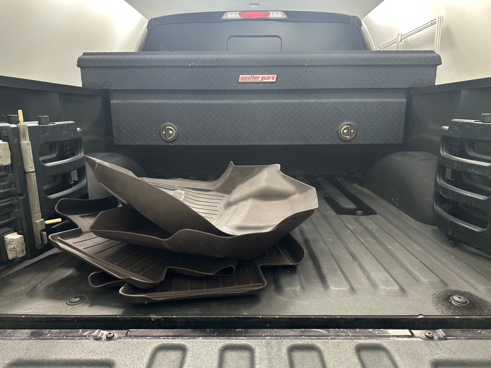 Thumbnail: 2020 Ford Econoline - 6