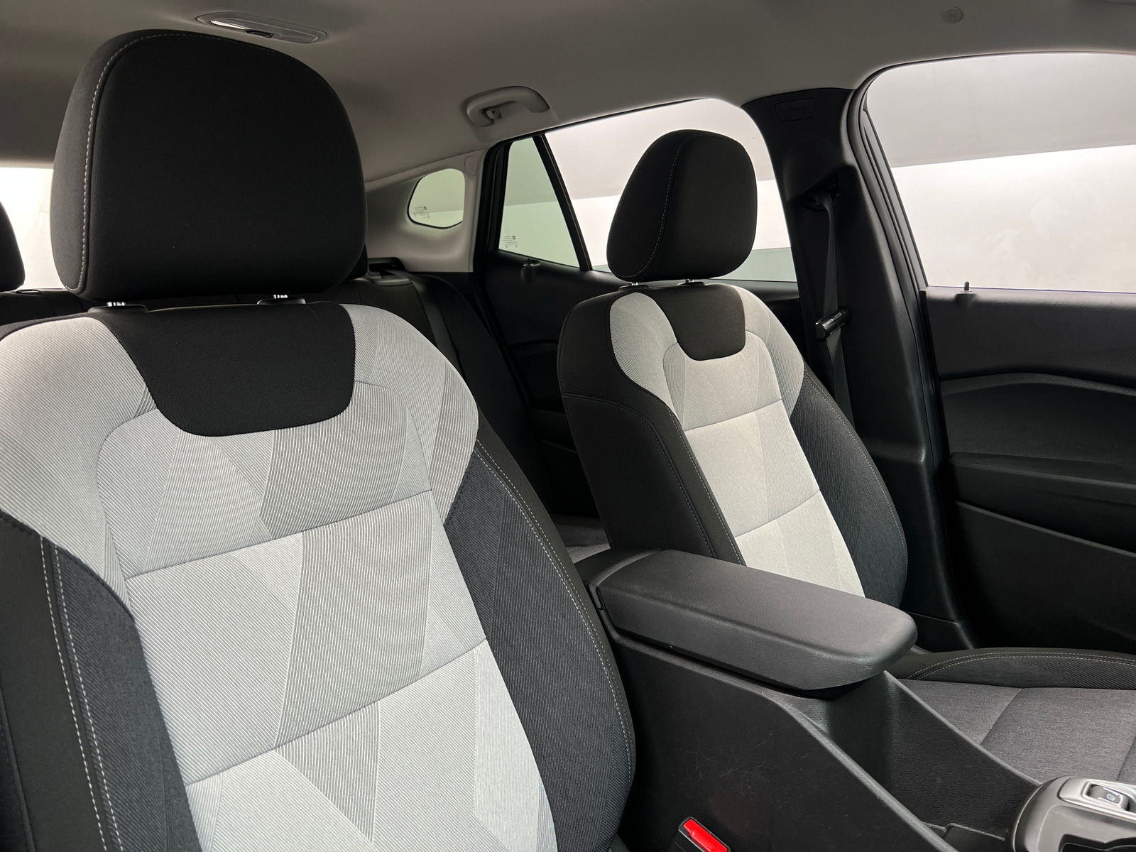 Thumbnail: 2024 Chevrolet Trax - 2