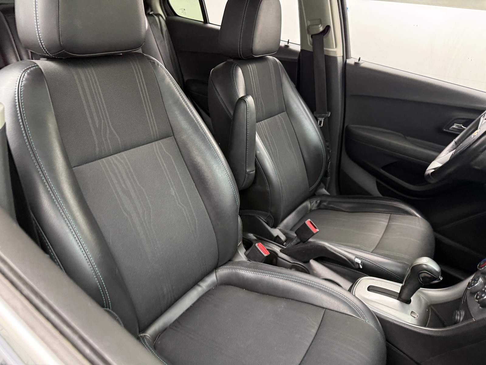 Thumbnail: 2016 Chevrolet Trax - 2