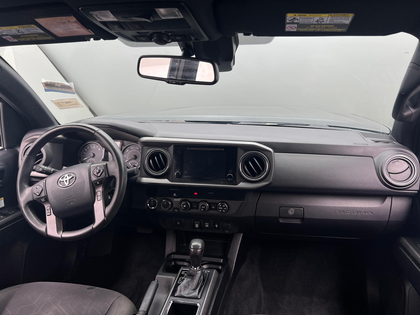 Thumbnail: 2019 Toyota Tacoma - 3