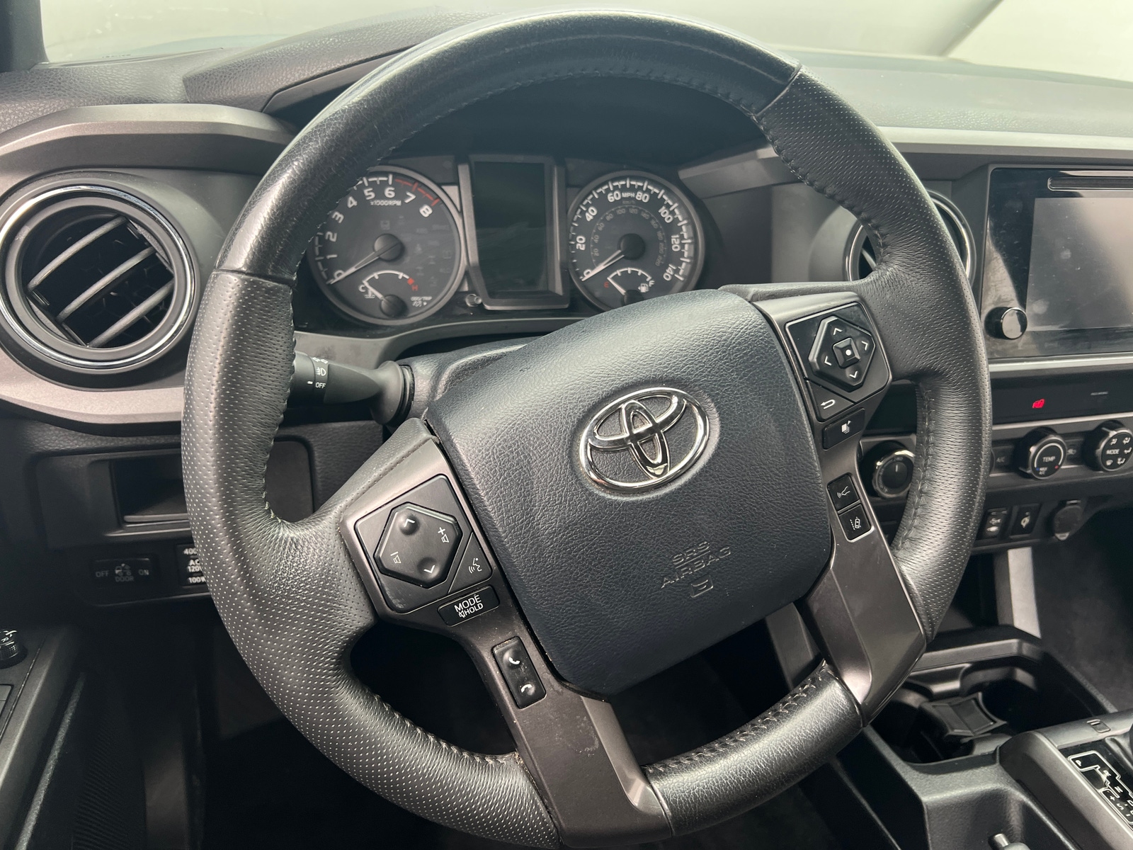 Thumbnail: 2019 Toyota Tacoma - 5