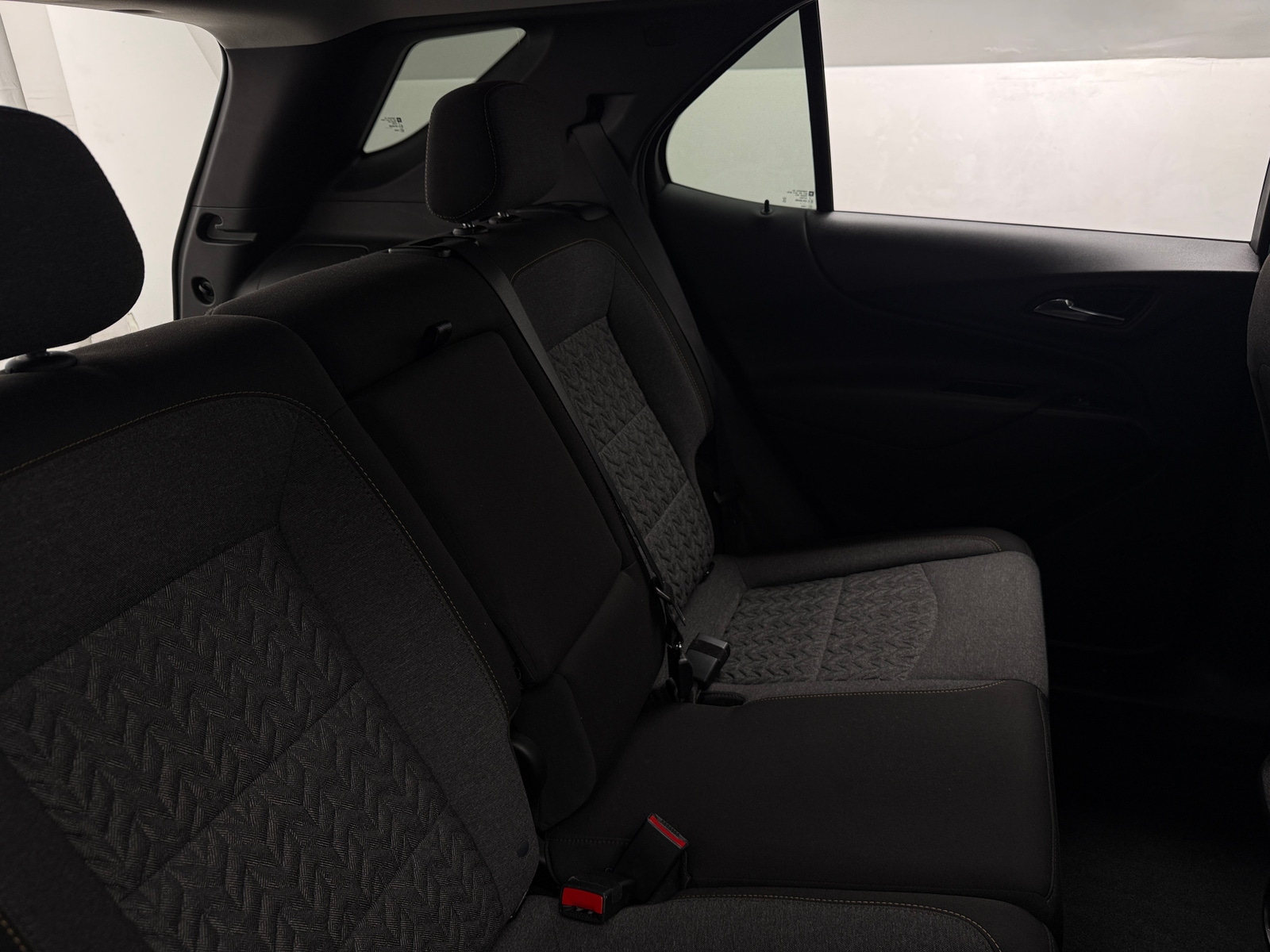 Thumbnail: 2022 Chevrolet Equinox - 6