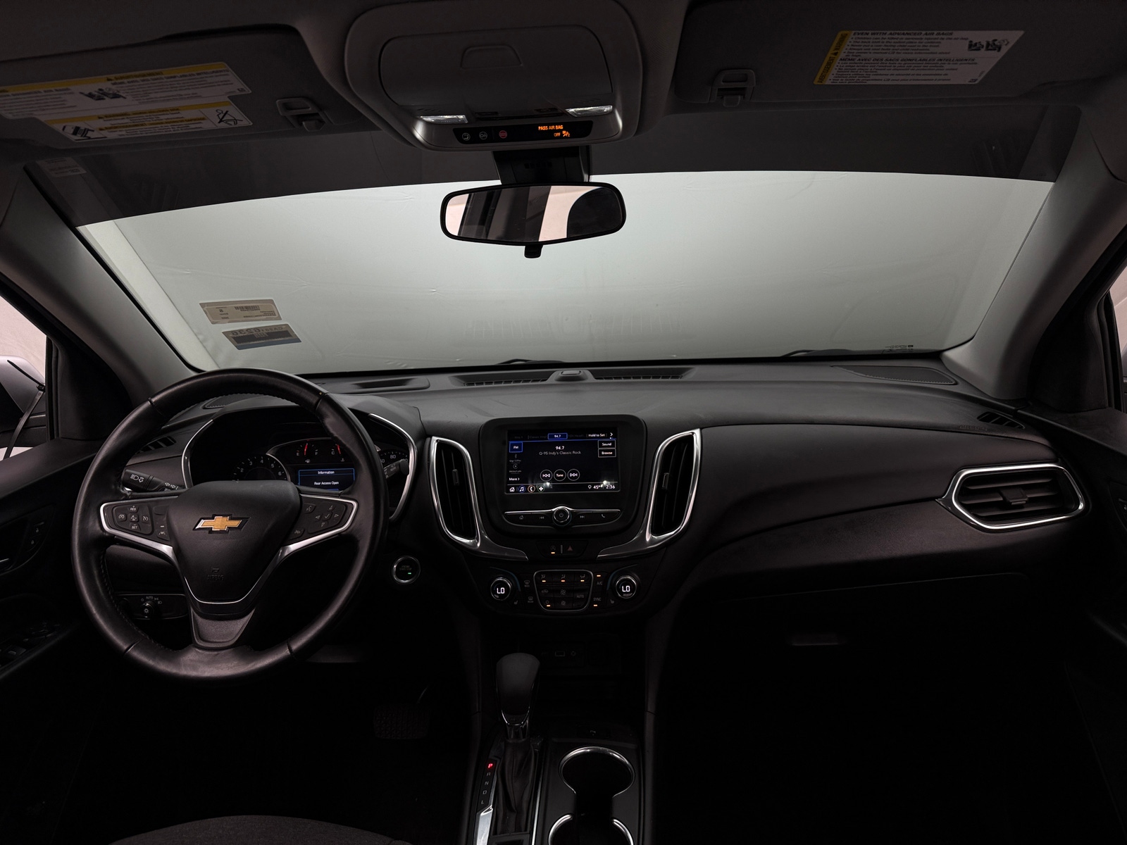 Thumbnail: 2022 Chevrolet Equinox - 3