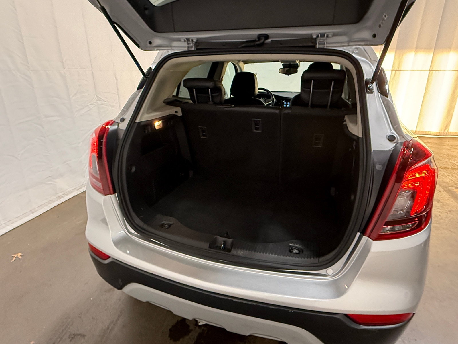 Thumbnail: 2019 Buick Encore - 6