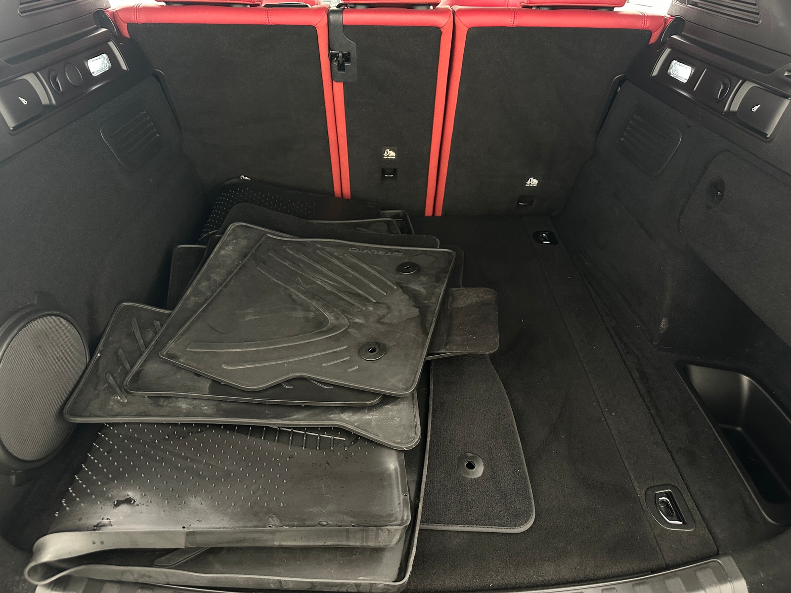 Thumbnail: 2022 Alfa Romeo Stelvio - 6