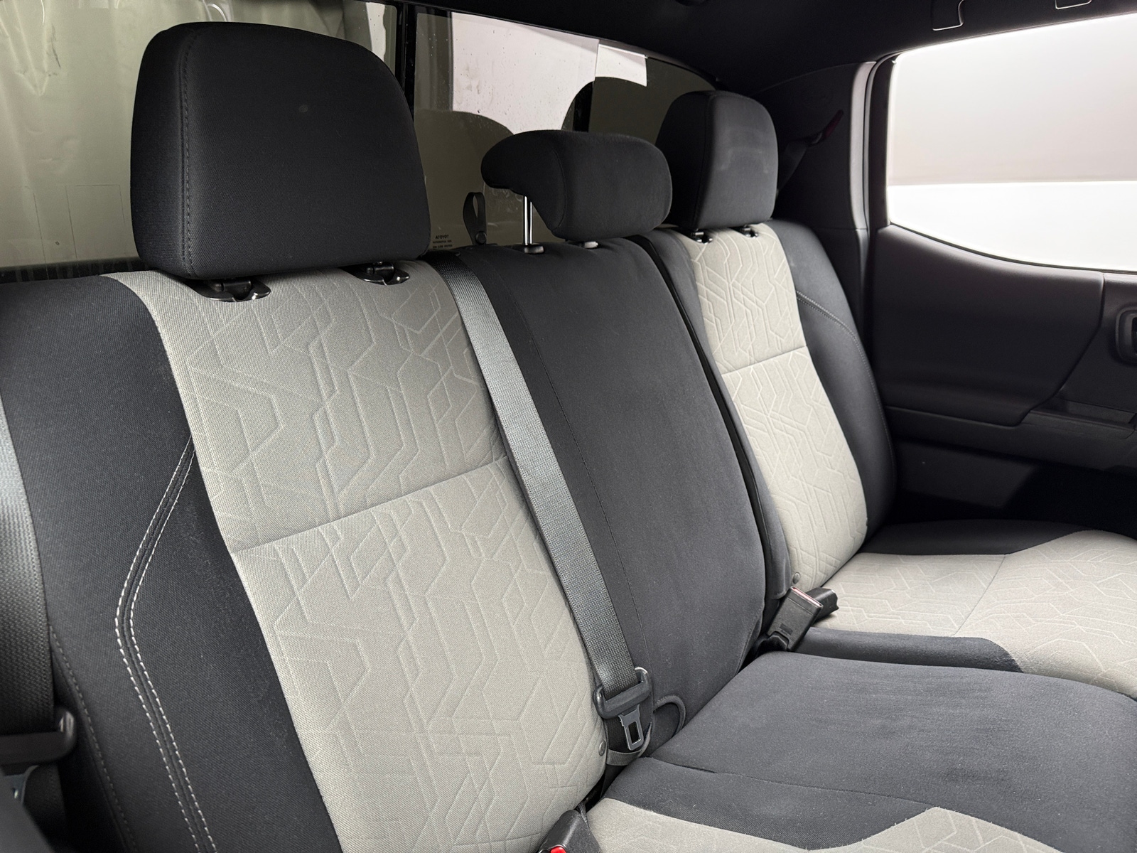 Thumbnail: 2020 Toyota Tacoma - 6