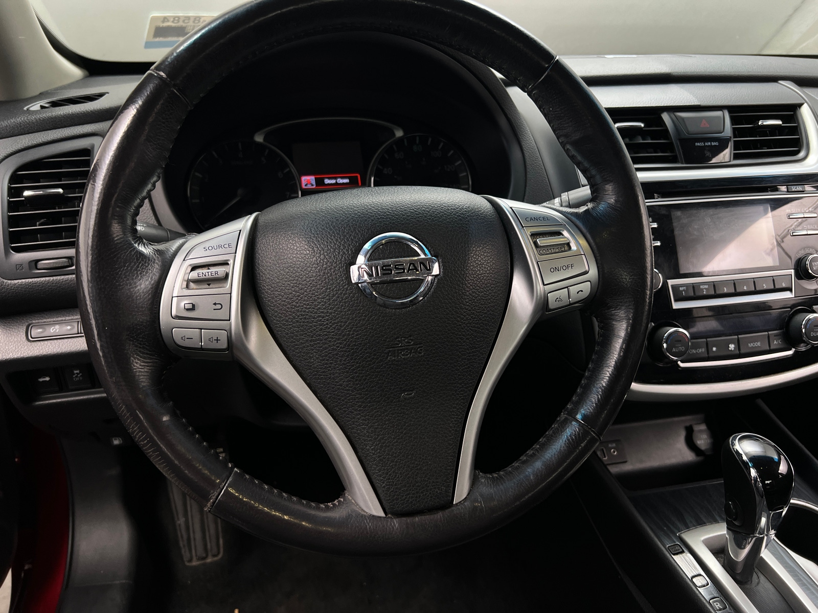 Thumbnail: 2018 Nissan Altima - 4