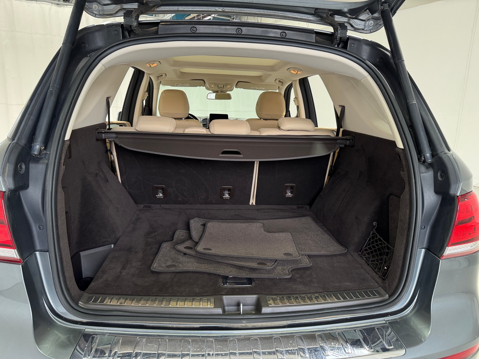 Thumbnail: 2018 Mercedes-Benz GLE - 6