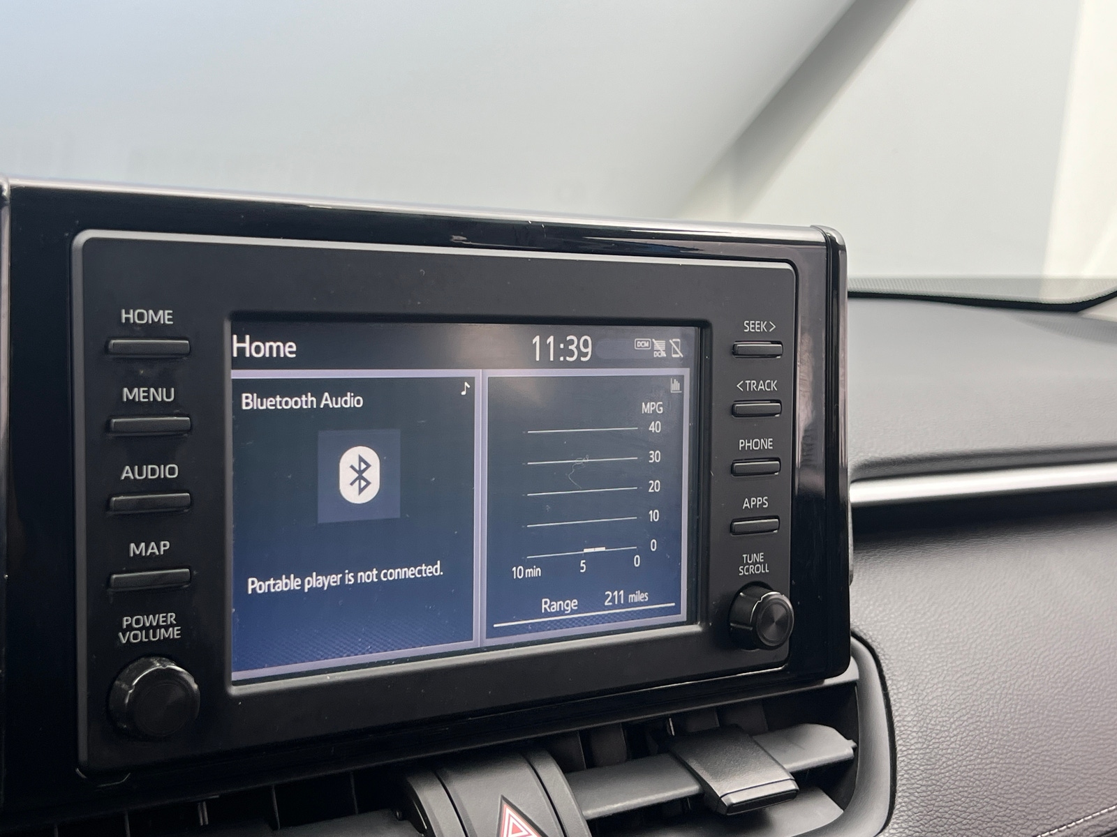 Thumbnail: 2019 Toyota RAV4 - 4