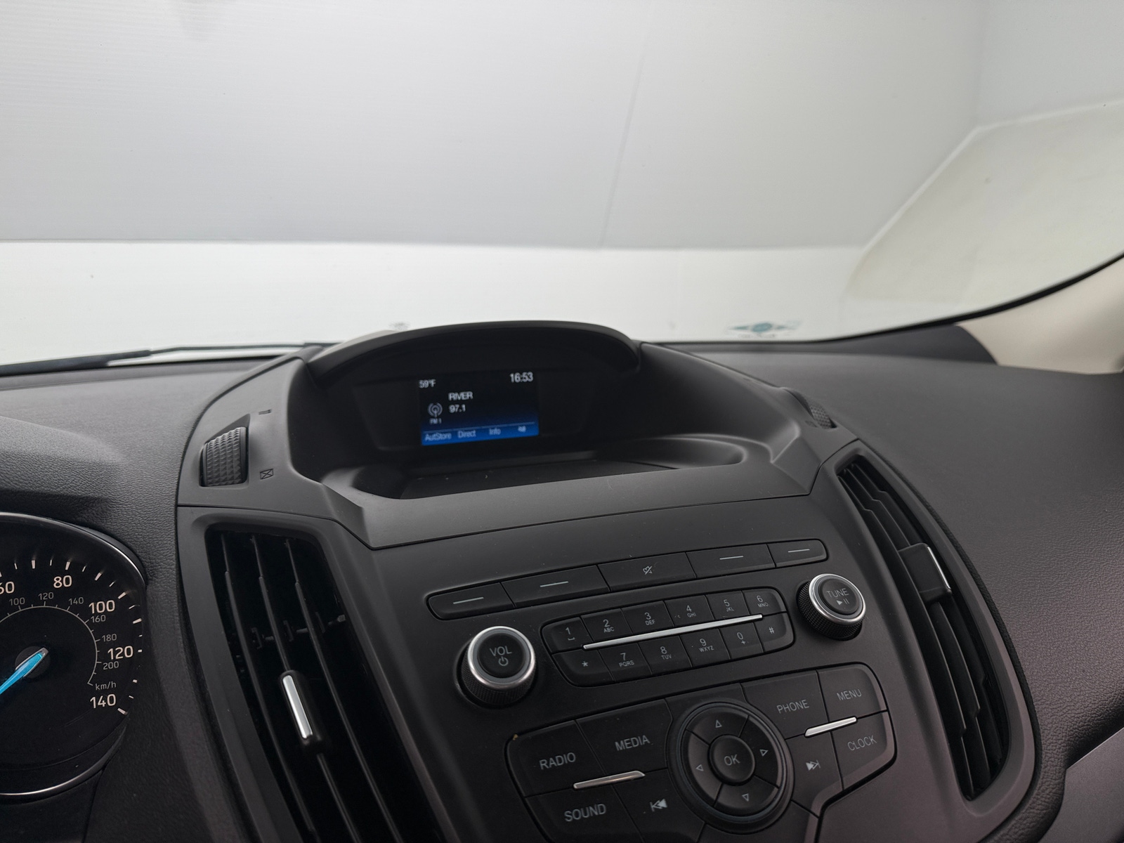 Thumbnail: 2019 Ford Escape - 4