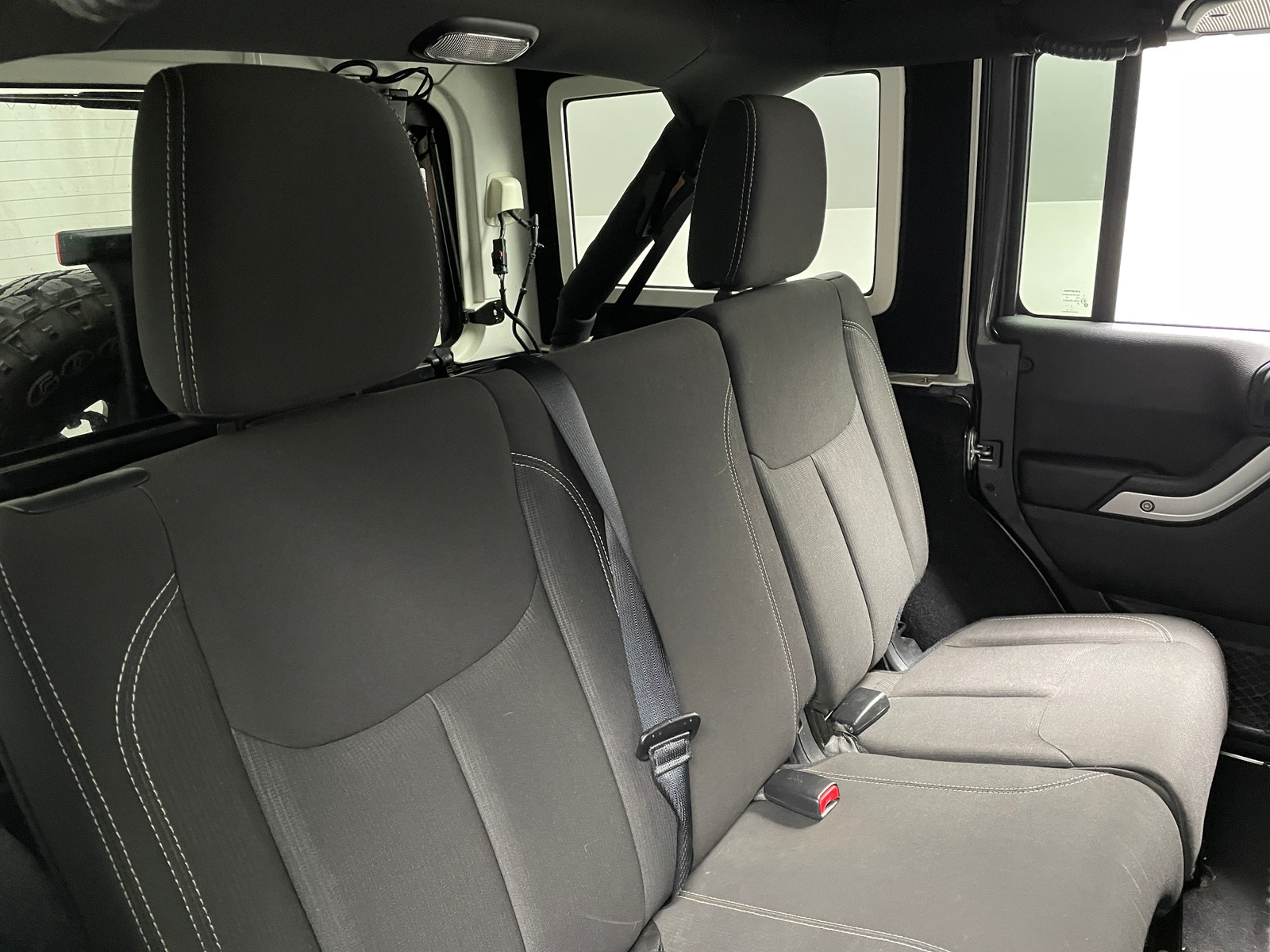 Thumbnail: 2018 Jeep Wrangler - 6