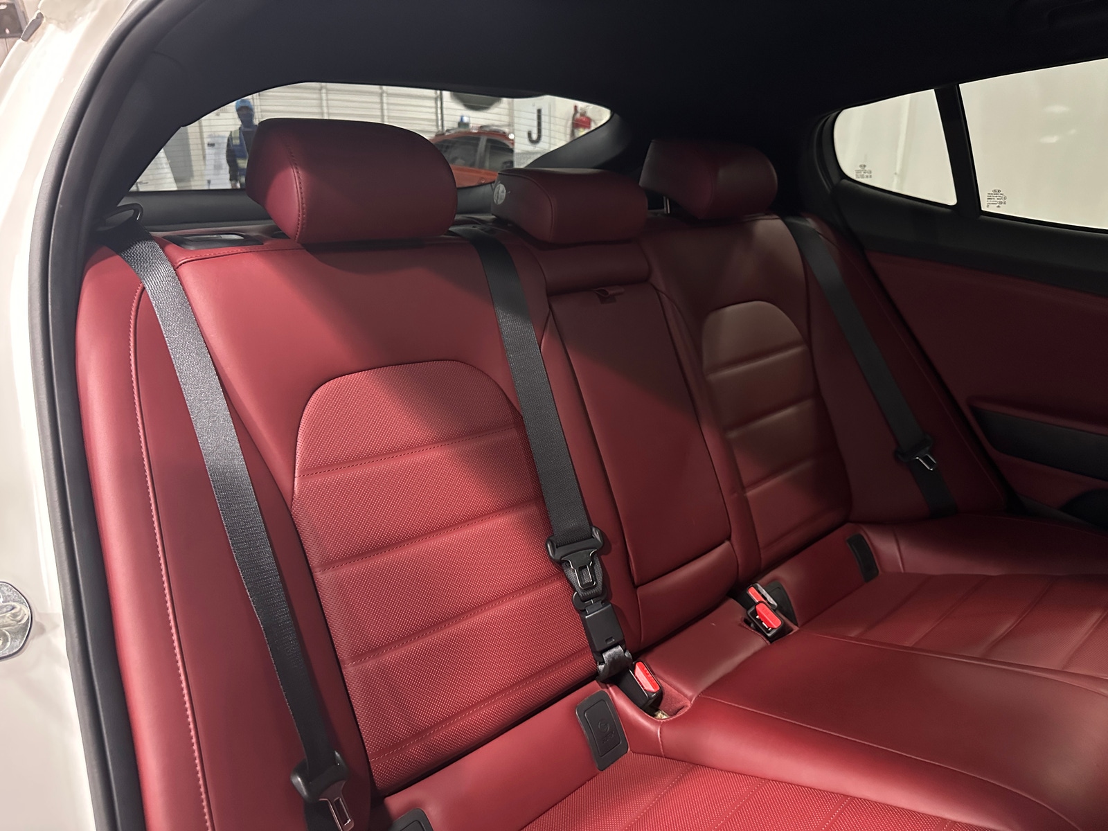 Thumbnail: 2020 Kia Stinger - 5