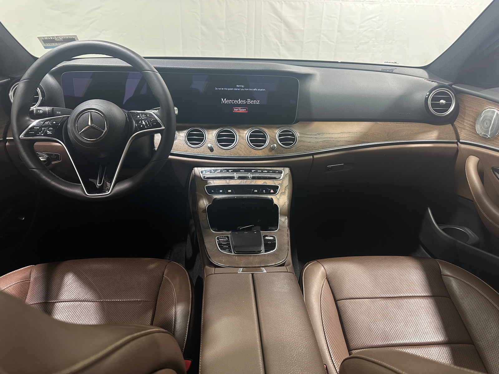 Thumbnail: 2021 Mercedes-Benz E-Class - 2