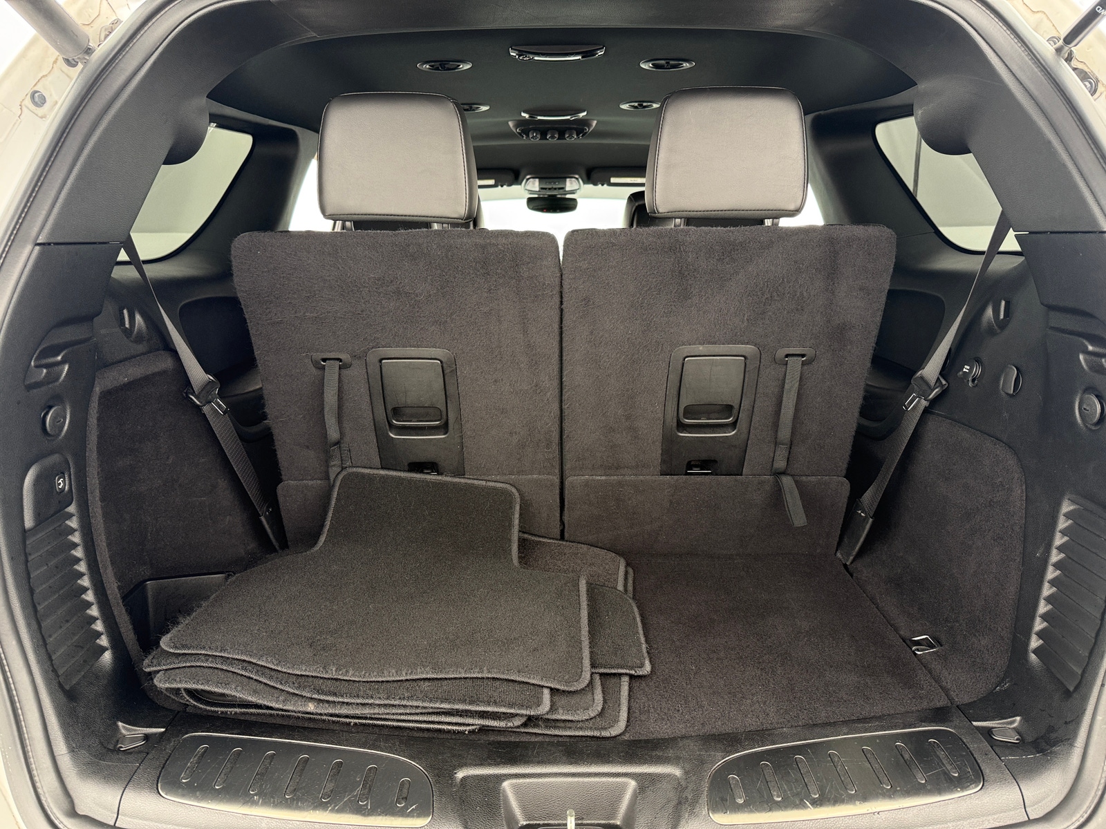 Thumbnail: 2019 Dodge Durango - 6