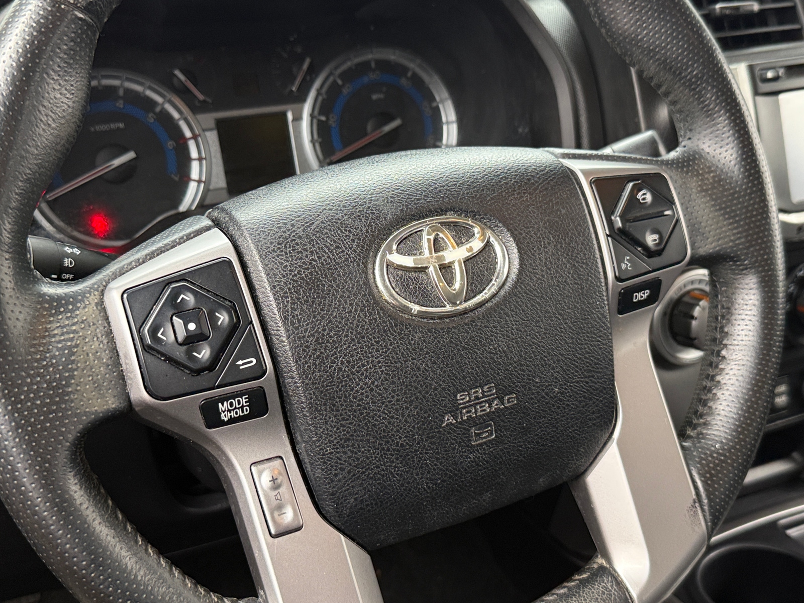 Thumbnail: 2016 Toyota 4Runner - 5