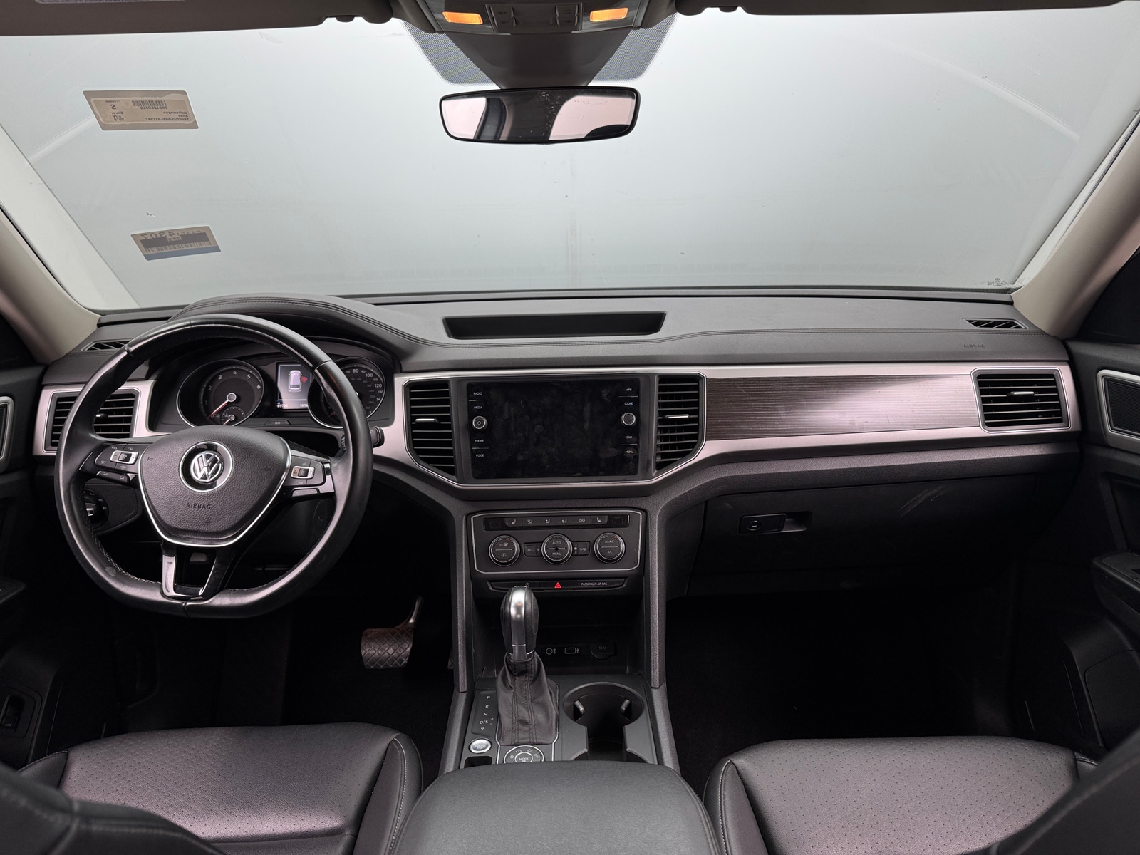 Thumbnail: 2019 Volkswagen Atlas - 2