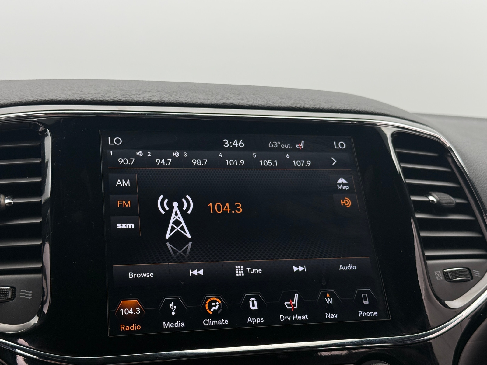 Thumbnail: 2019 Jeep Grand Cherokee - 3