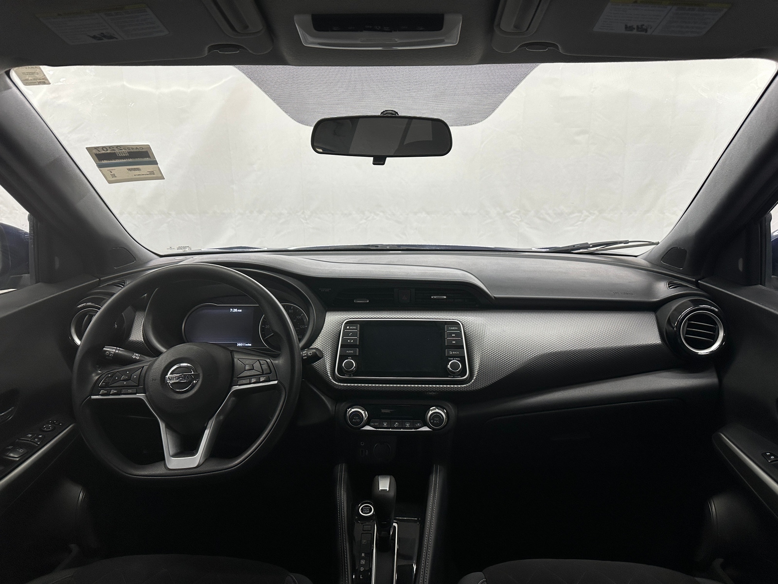 Thumbnail: 2019 Nissan Kicks - 3