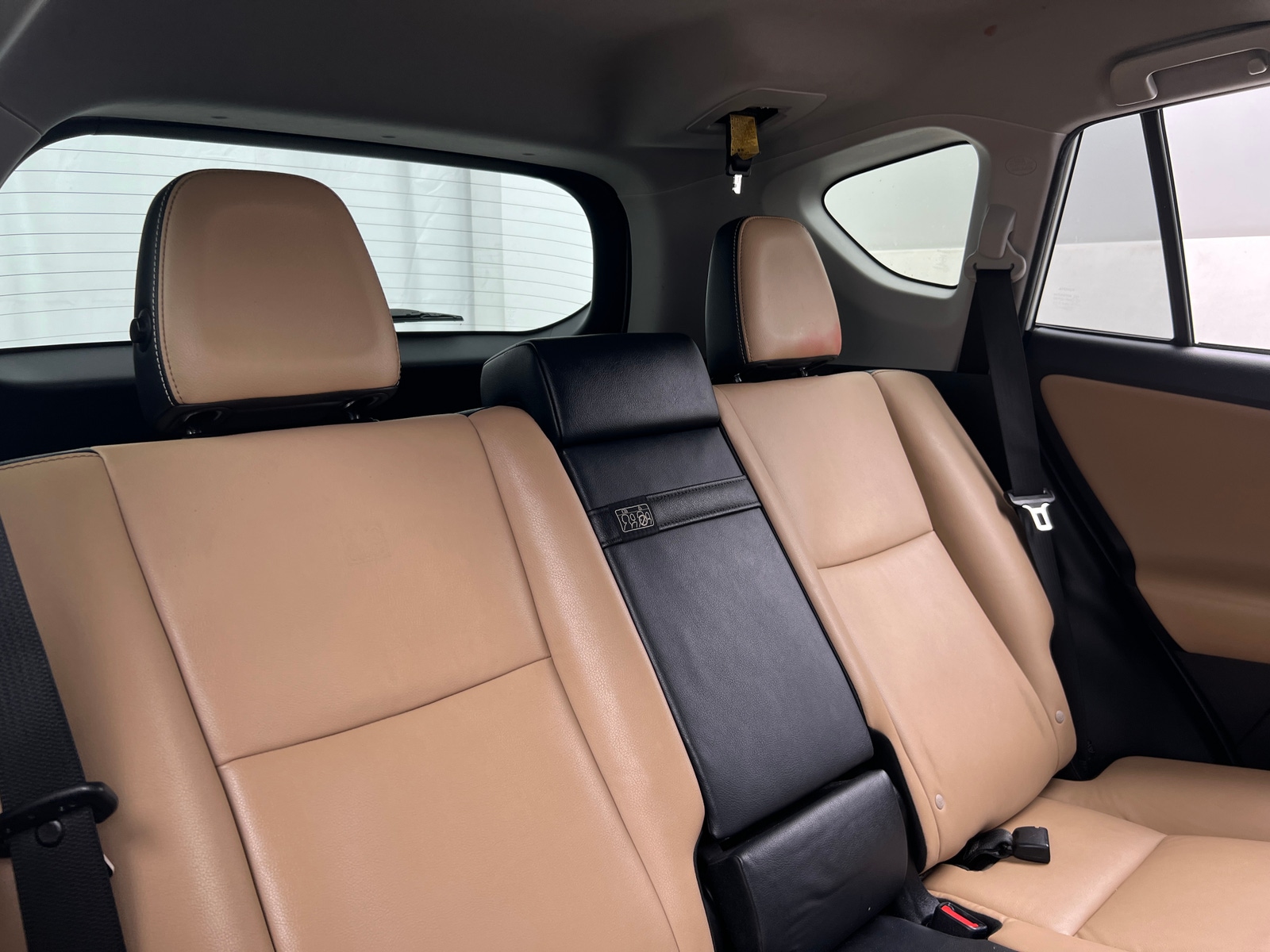 Thumbnail: 2017 Toyota RAV4 - 5