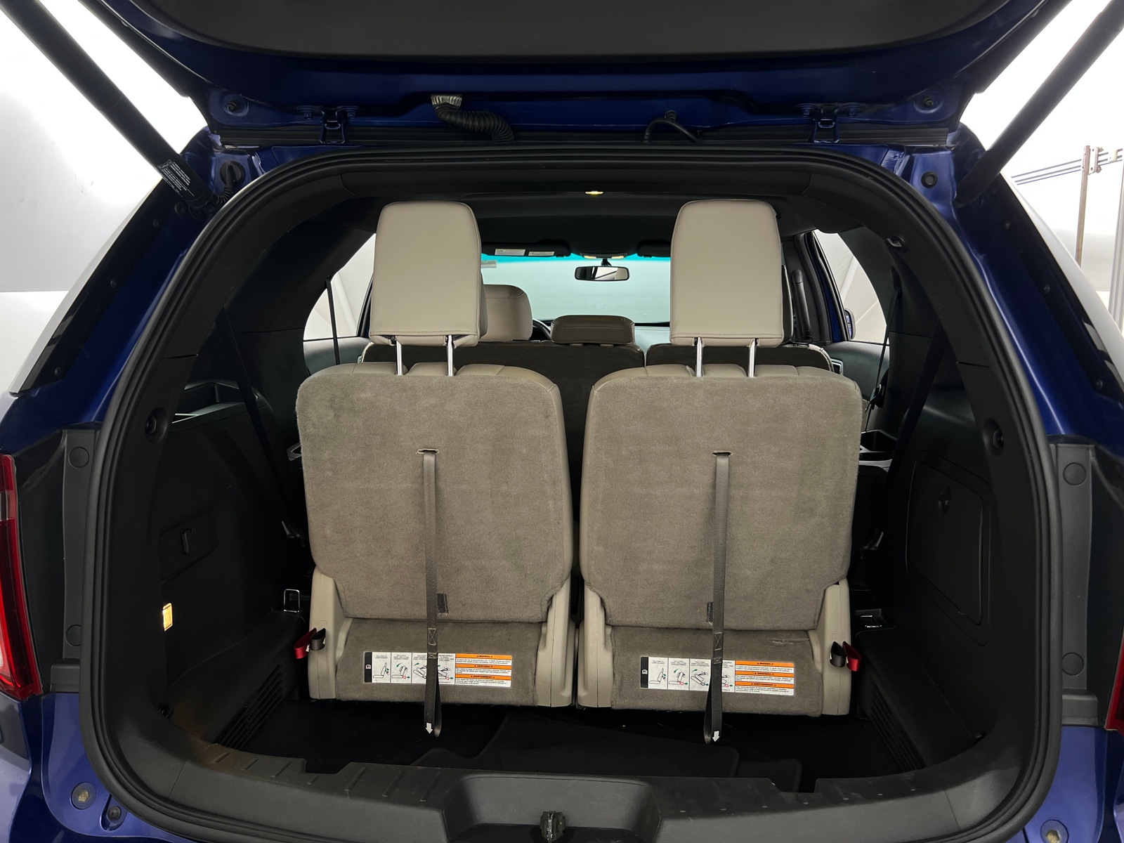 Thumbnail: 2014 Ford Explorer - 6