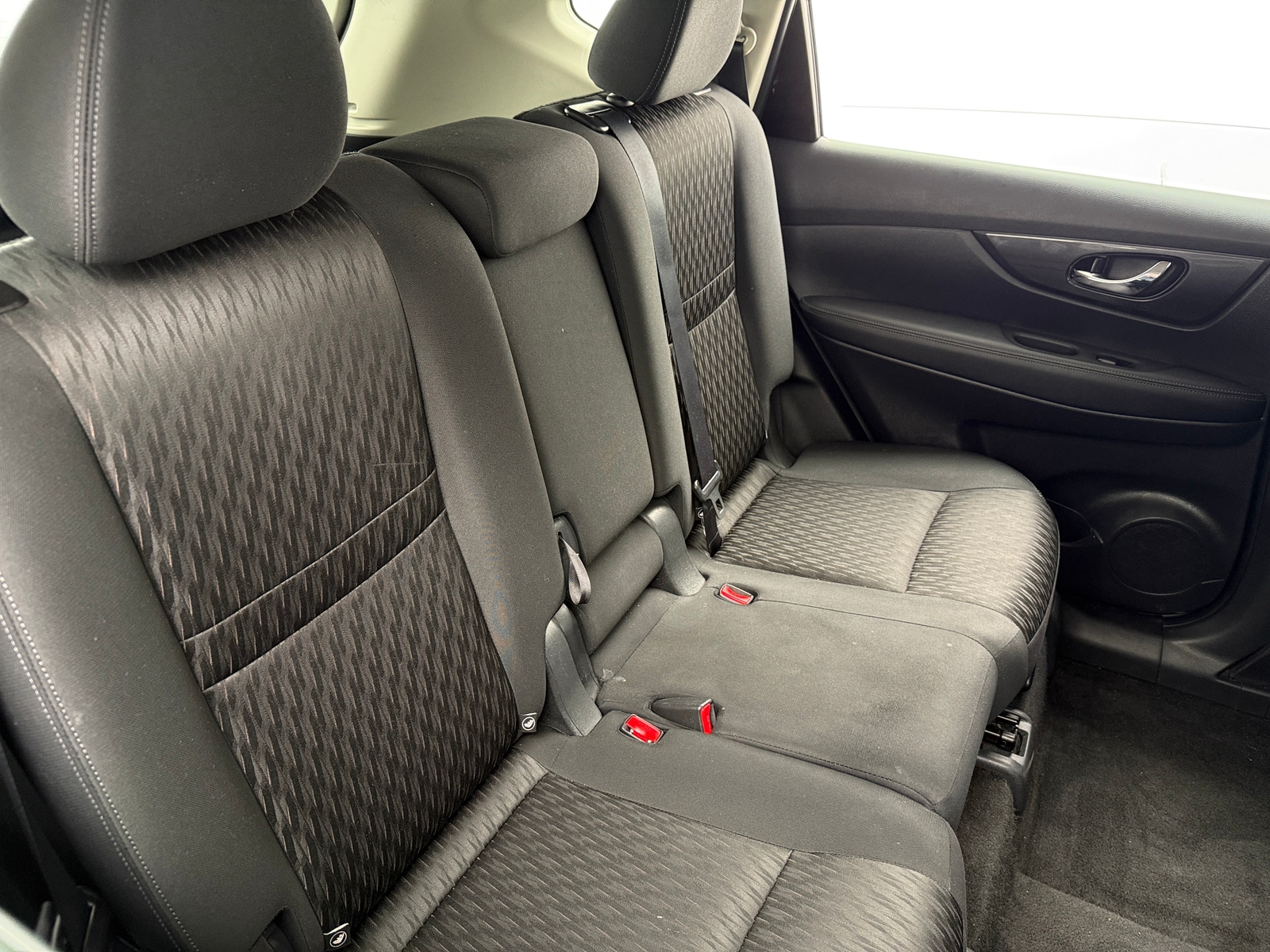 Thumbnail: 2018 Nissan Rogue - 6