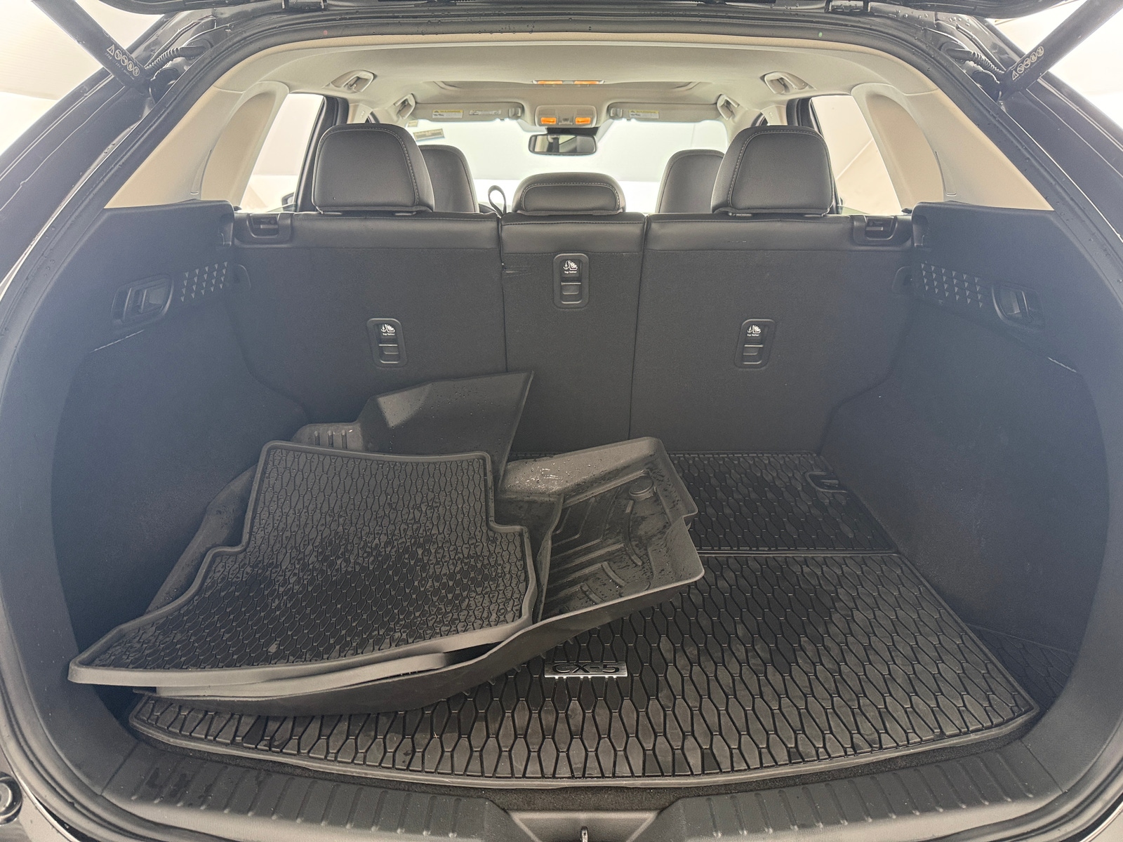 Thumbnail: 2022 Mazda CX-5 - 6