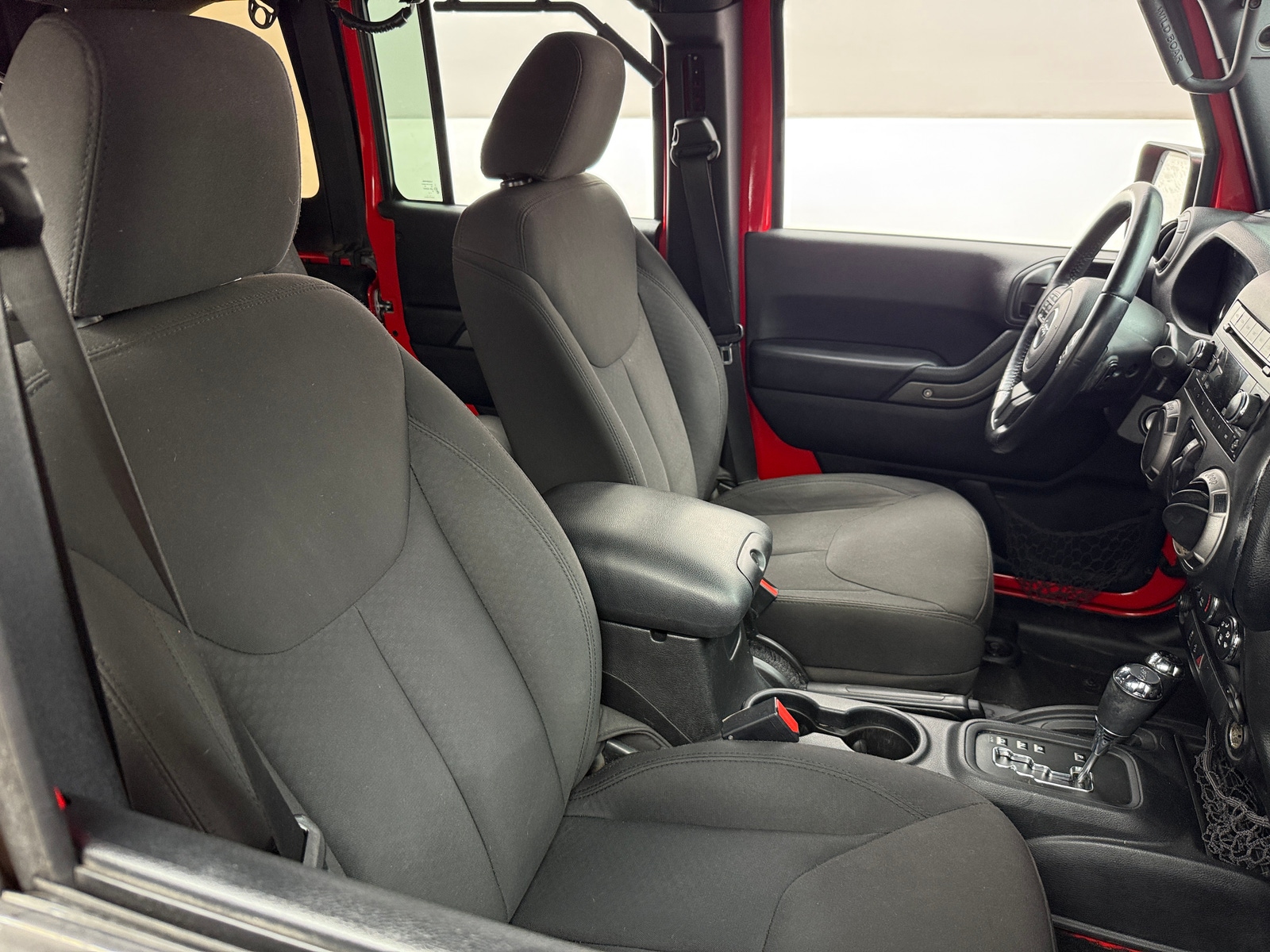 Thumbnail: 2016 Jeep Wrangler - 2