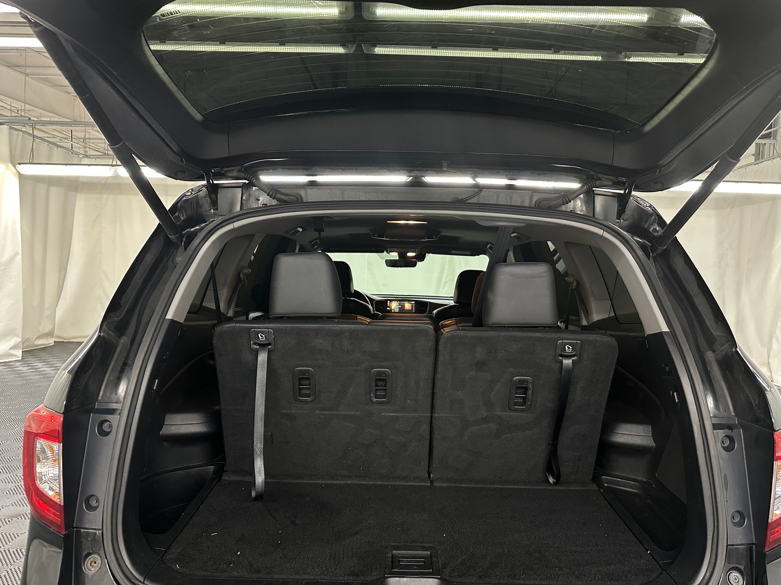 Thumbnail: 2019 Honda Pilot - 6