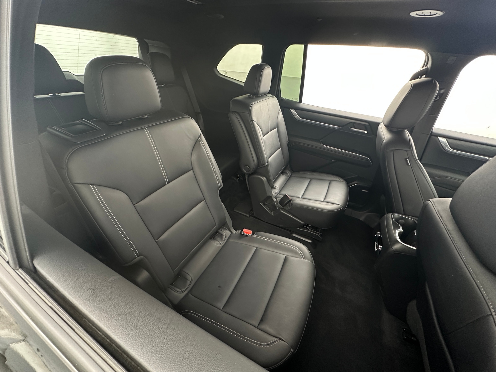 Thumbnail: 2024 GMC Acadia - 5