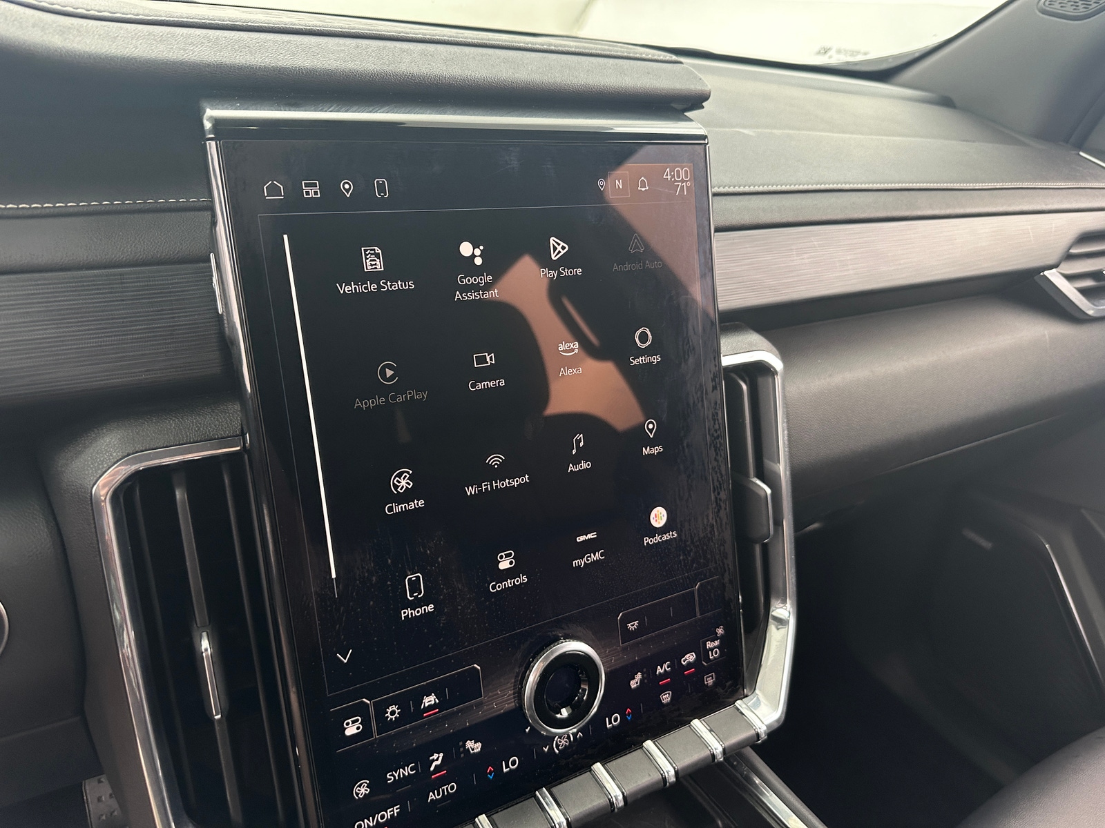 Thumbnail: 2024 GMC Acadia - 3