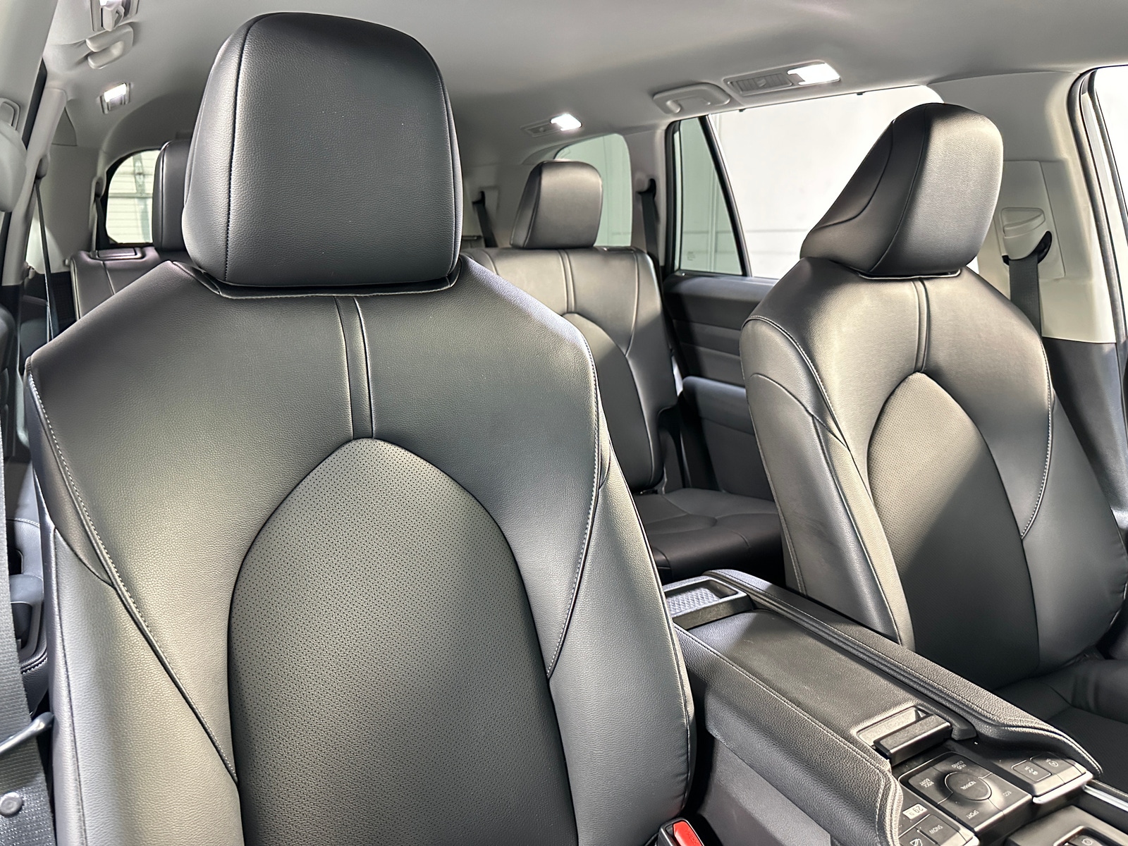 Thumbnail: 2025 Toyota Grand Highlander - 2