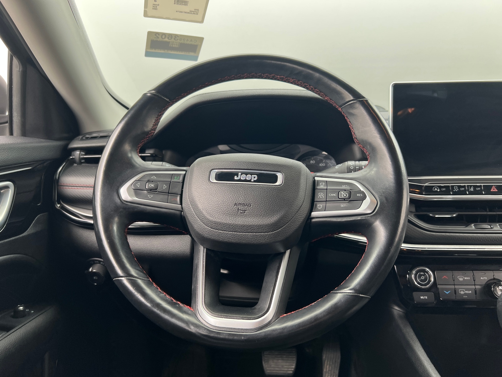 Thumbnail: 2022 Jeep Compass - 4