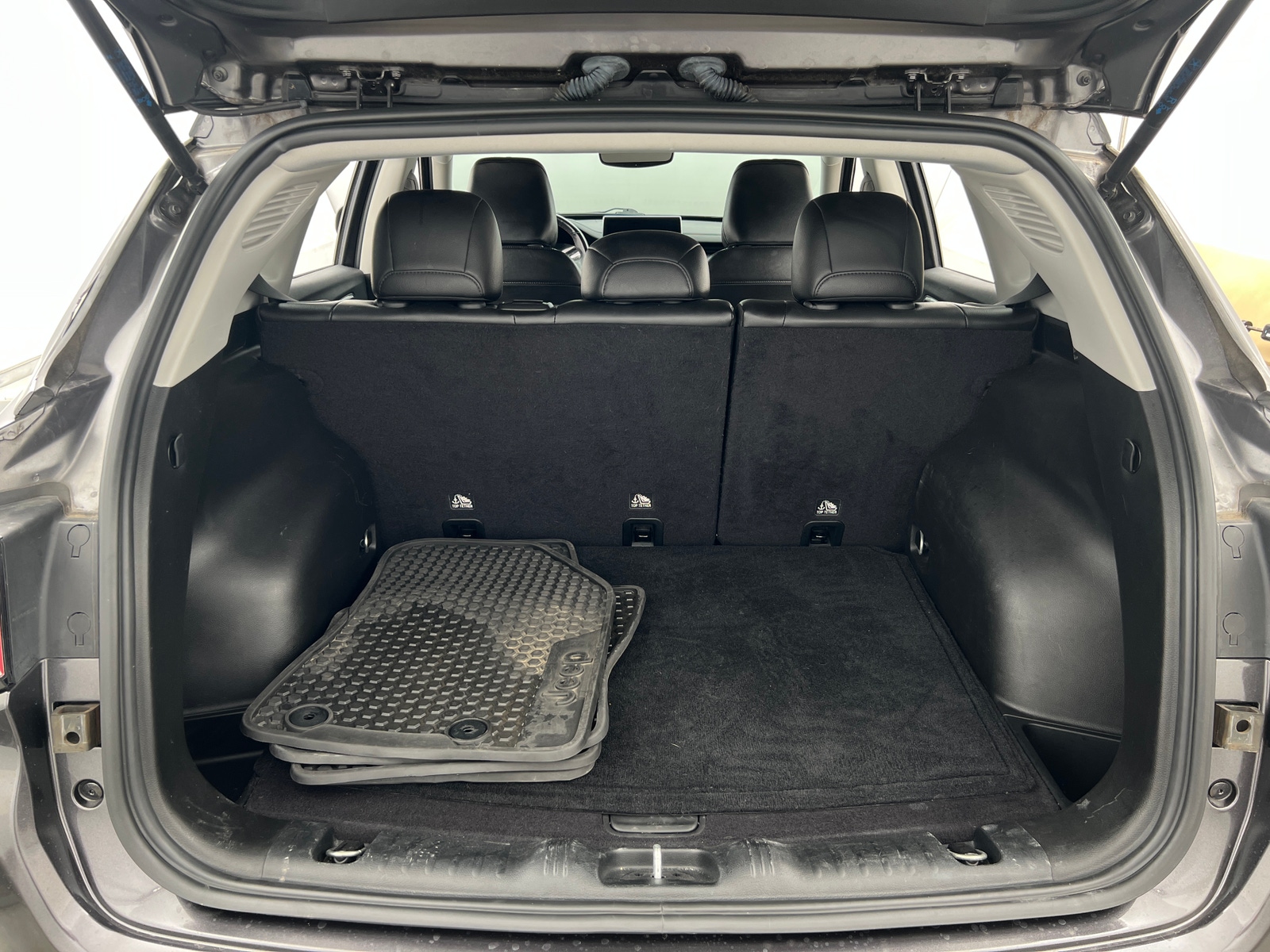 Thumbnail: 2022 Jeep Compass - 6