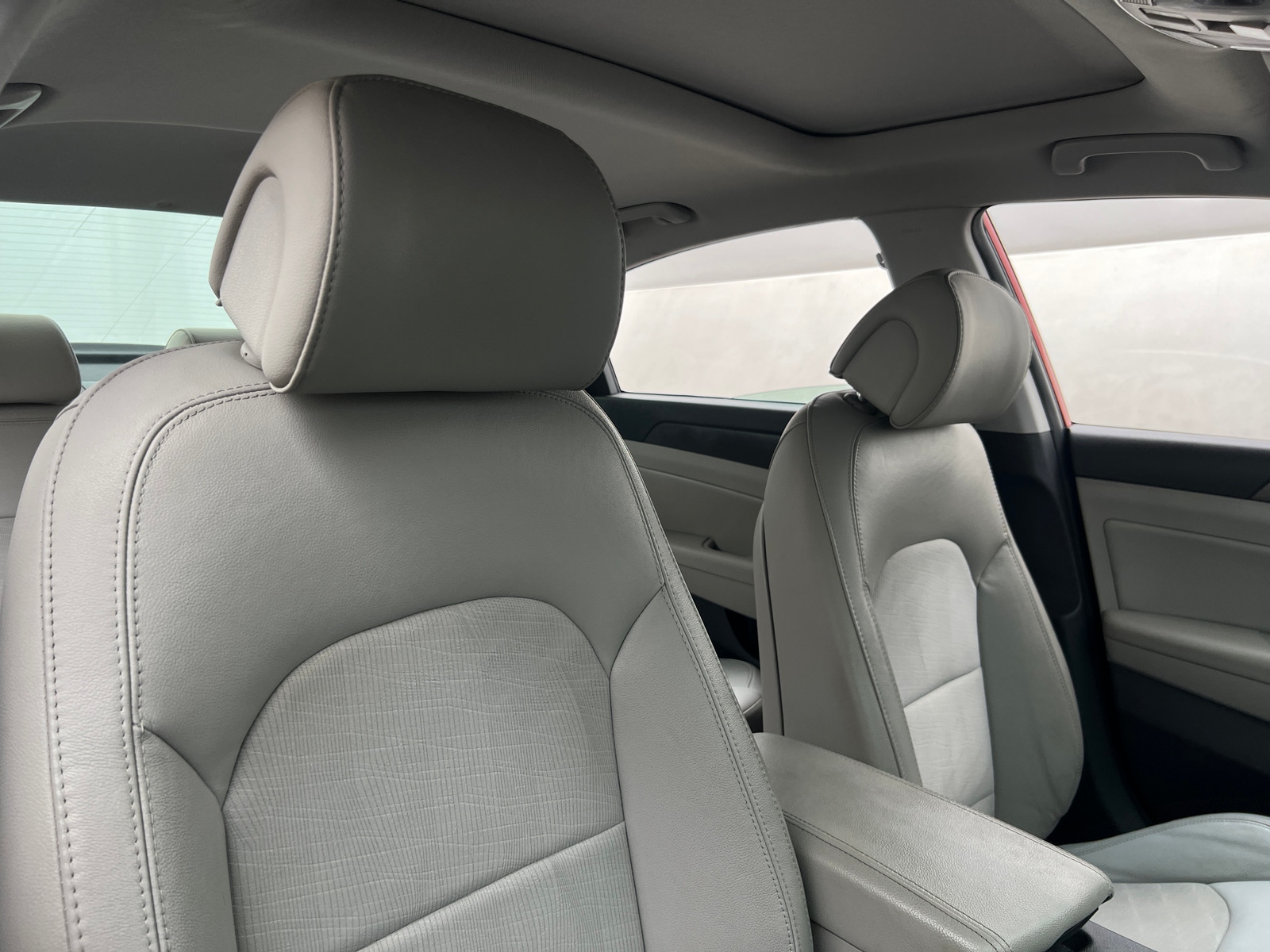 Thumbnail: 2017 Hyundai Sonata - 2