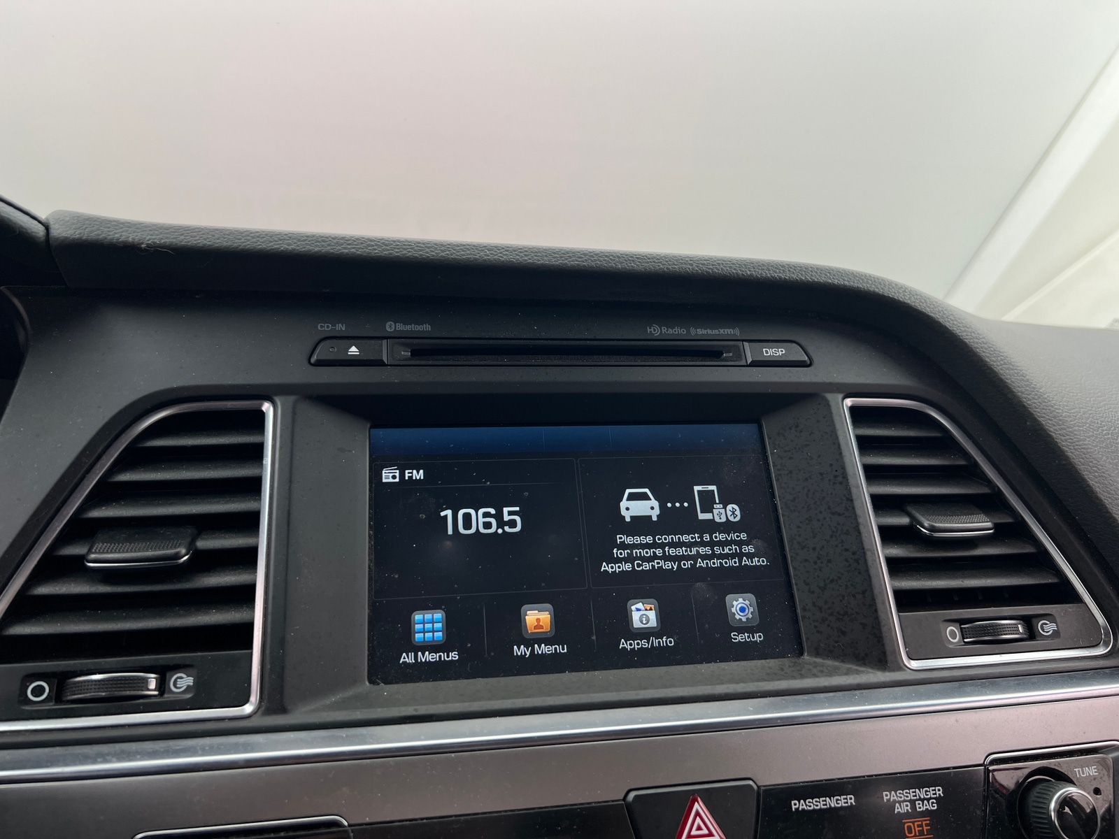 Thumbnail: 2017 Hyundai Sonata - 4