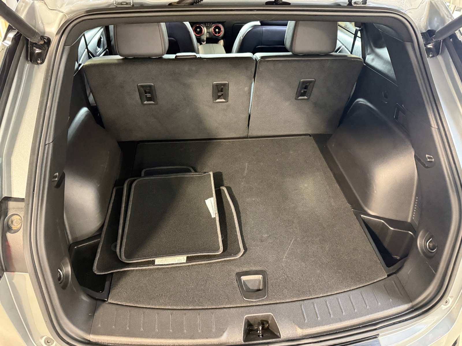 Thumbnail: 2025 Chevrolet Blazer - 6